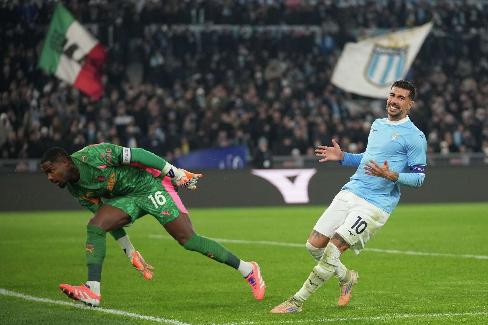 Italian Cup: Lazio beats AC Milan after controversial corner and will face  Bologna in quarterfinals, image size:1920x1281