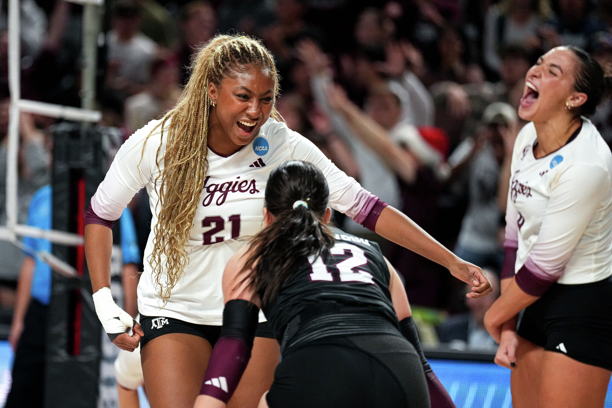 Live updates, TV information for Texas A&M volleyball vs Kentucky