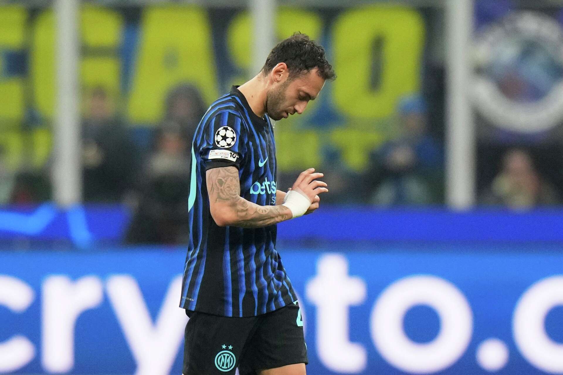 Inter Milan suffers early injuries in Champions League clash with Liverpool, image size:1920x1281