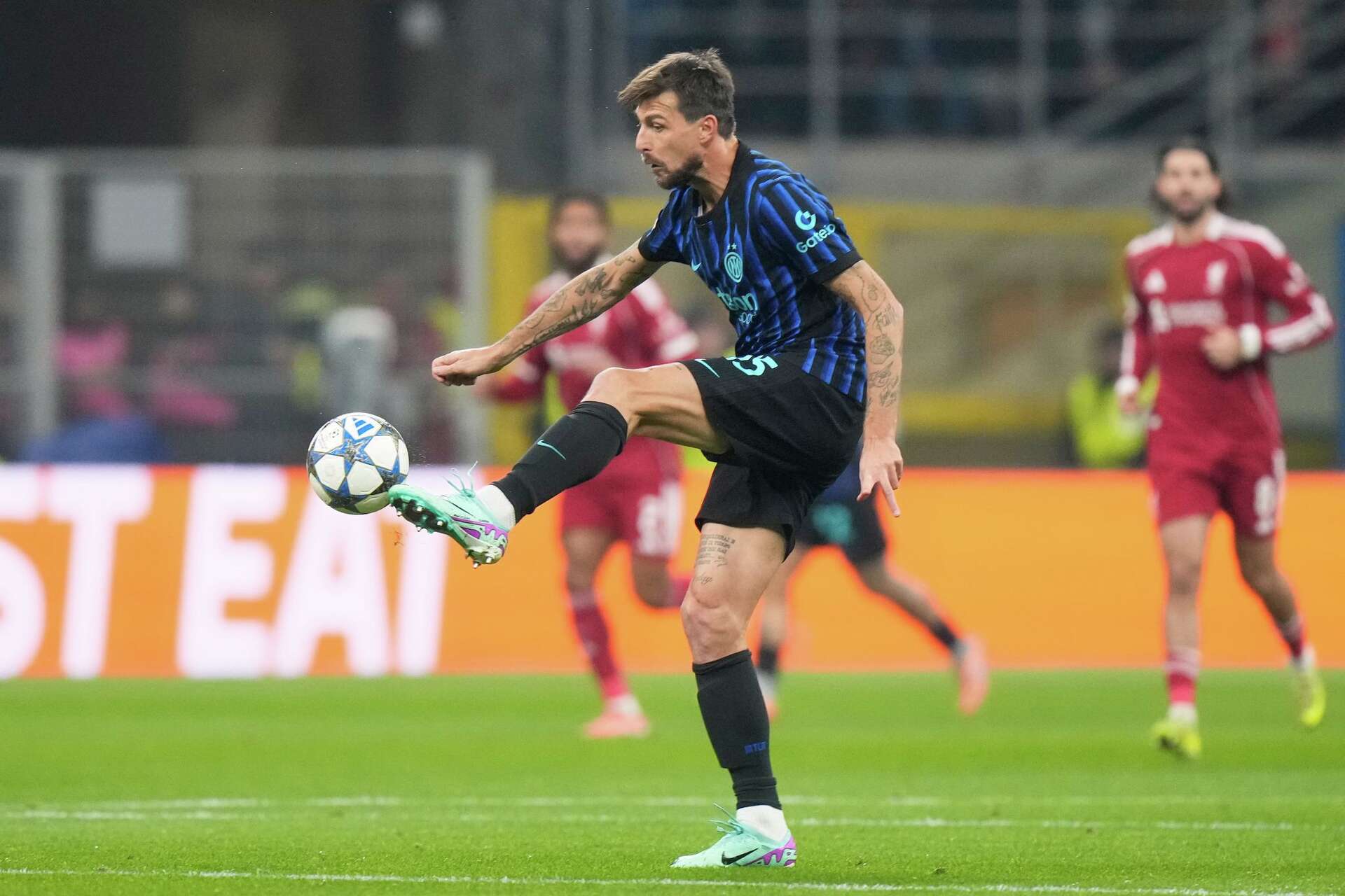 Inter Milan suffers early injuries in Champions League clash with Liverpool, image size:1920x1280