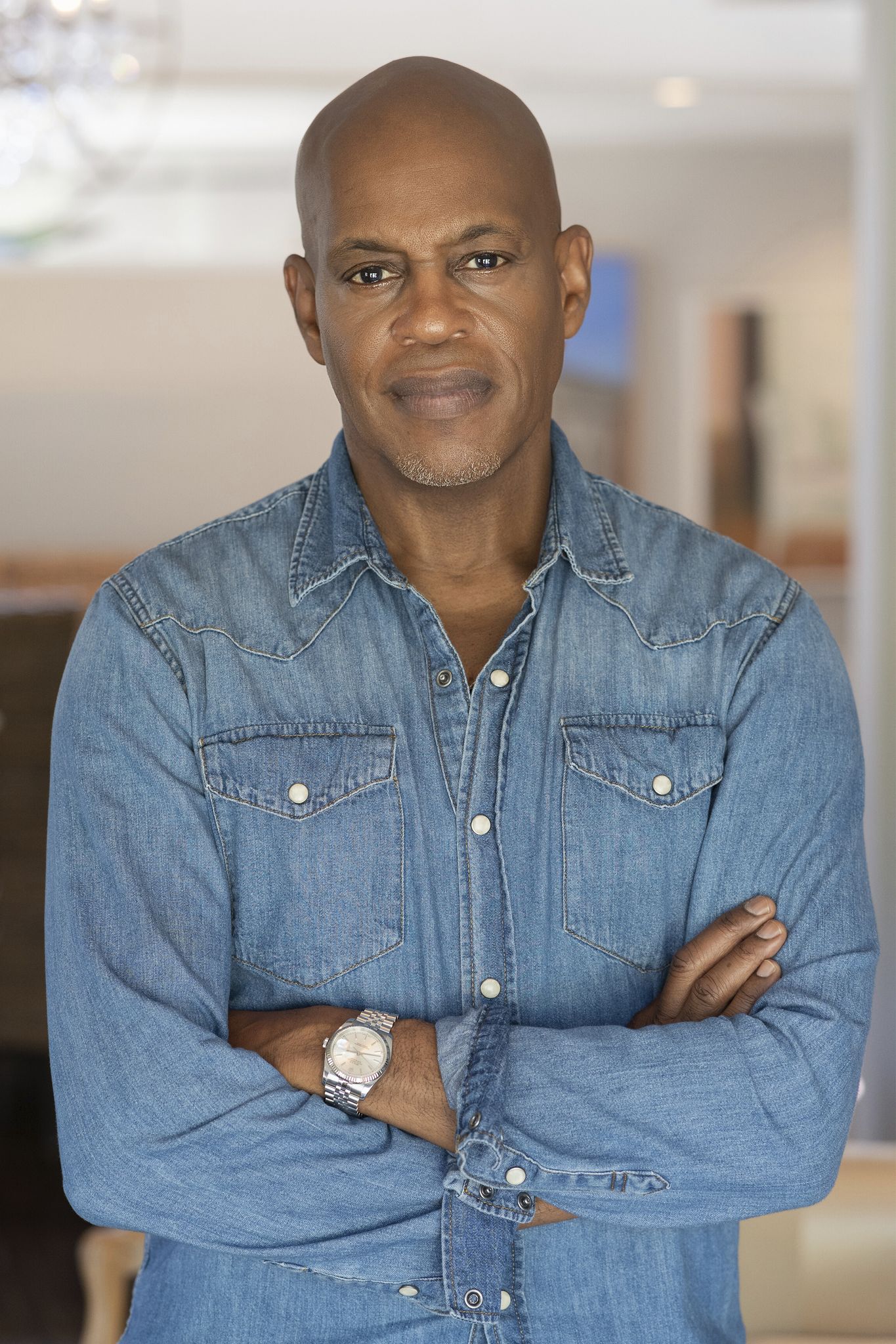 Son arrested after Grammy-nominated singer Jubilant Sykes is stabbed to ...