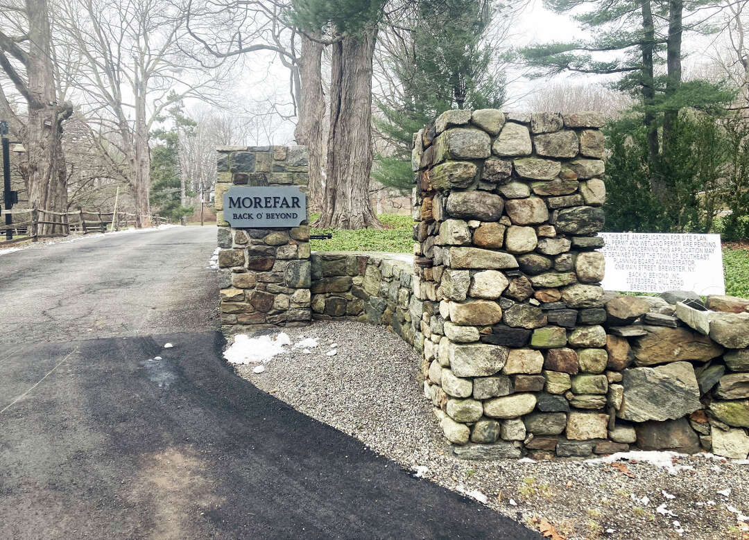 Overhaul of Morefar golf club in Danbury to demolish 11 buildings