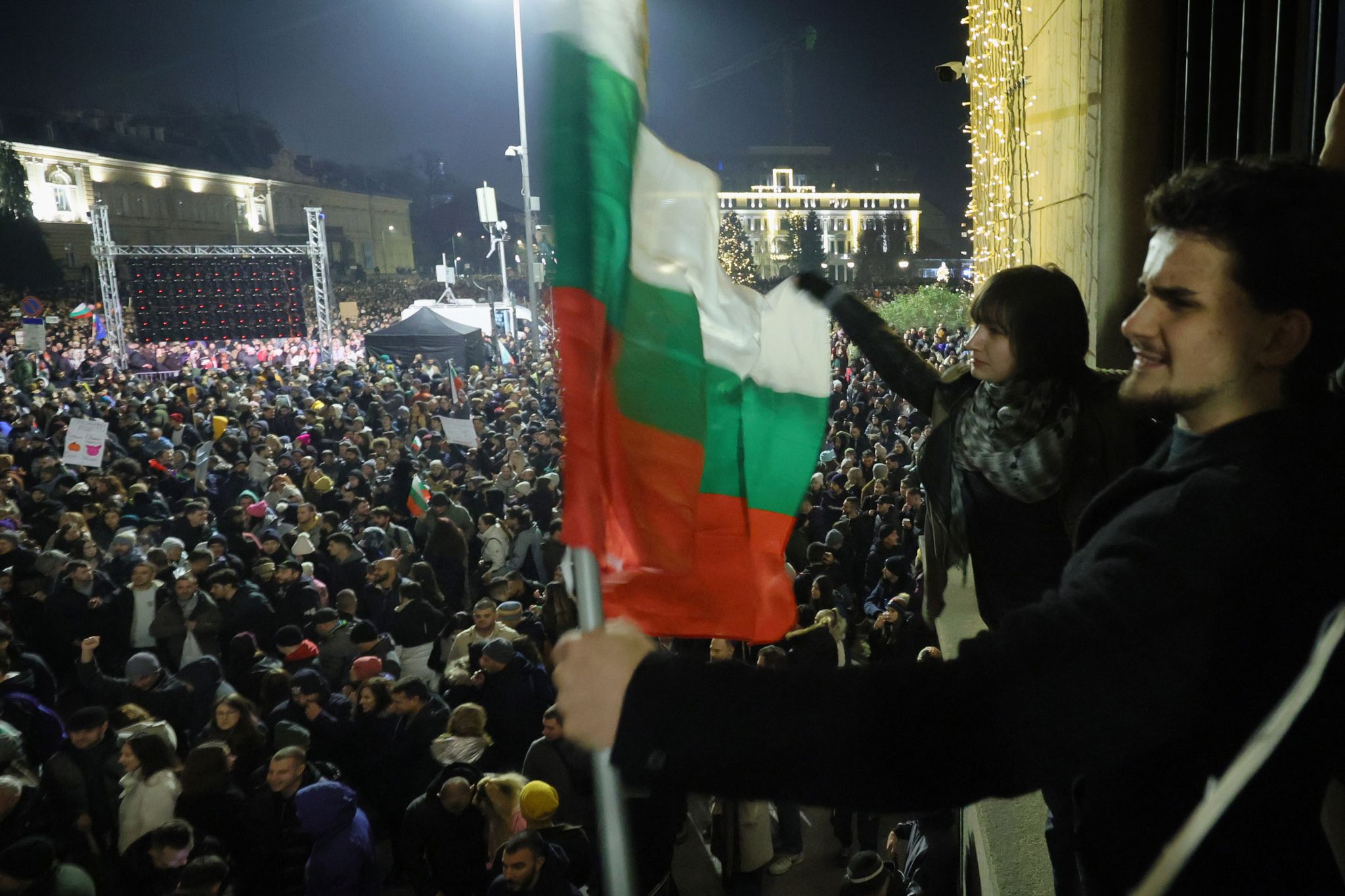 Decenas de miles de personas protestan en Bulgaria contra la corrupción ...