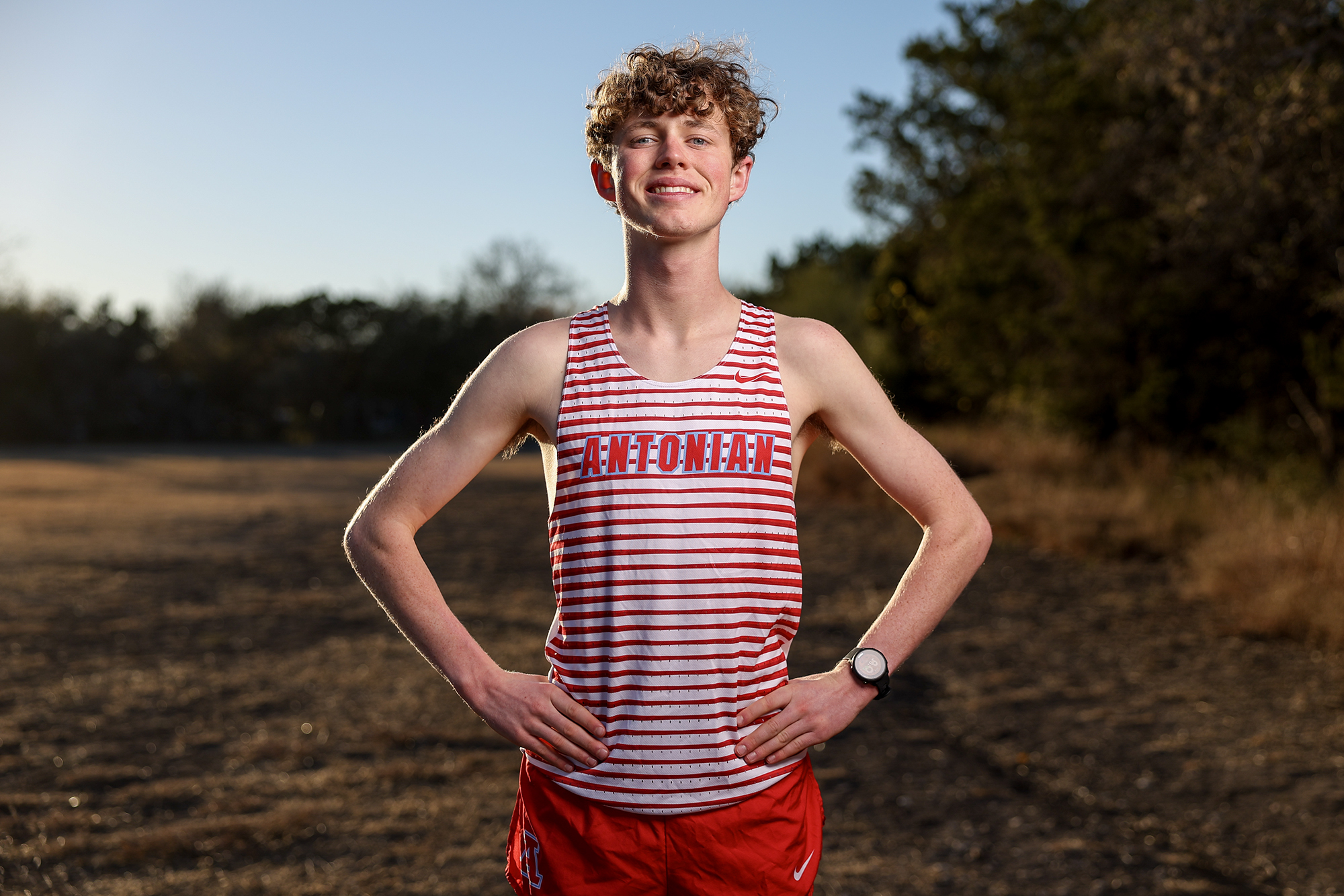 Antonian girls and boys capture major podium spots at the TAPPS state cross country championships.
