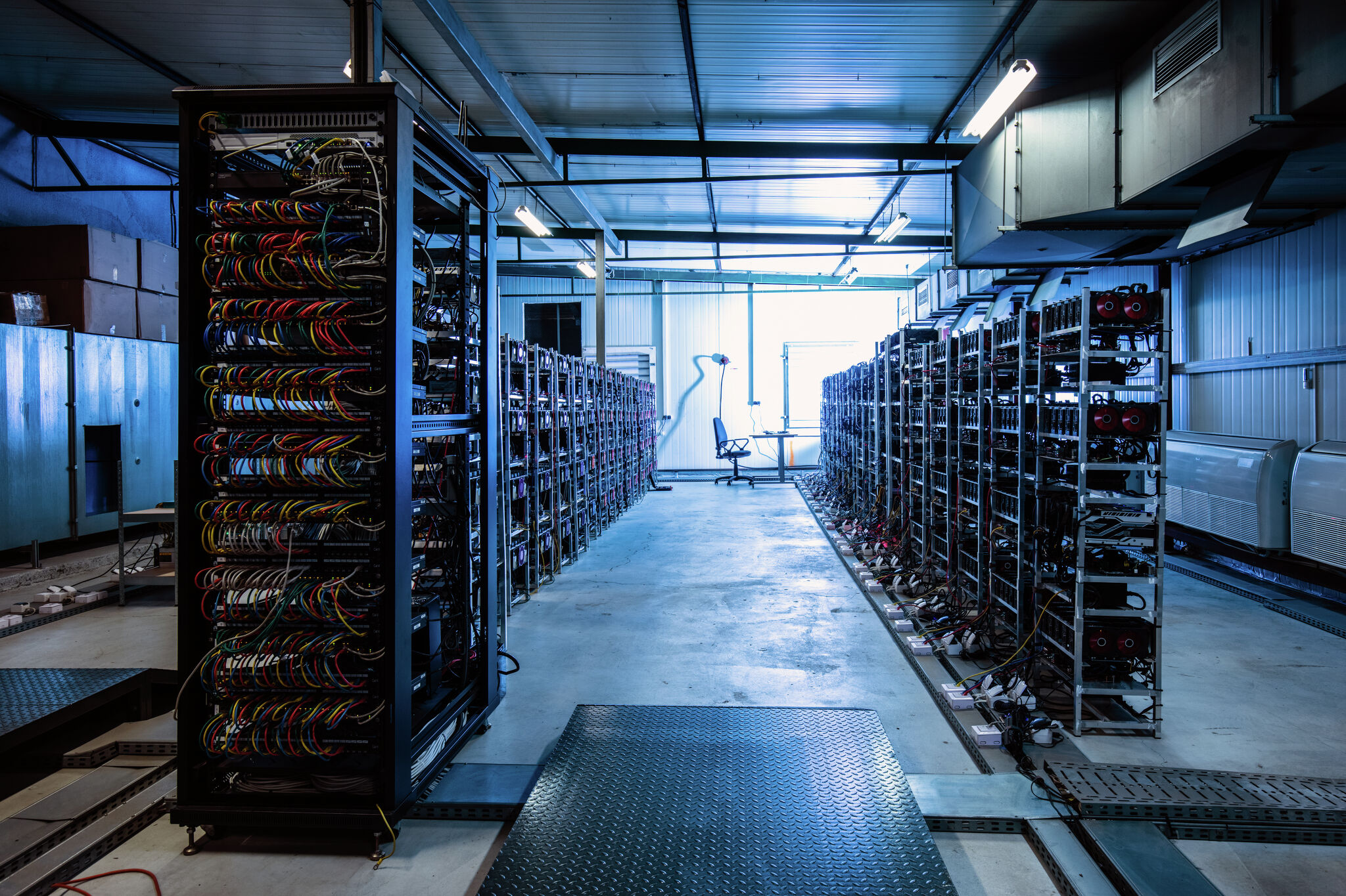 chron.com - Molly Wilhelm - Report: Texas crypto mines gobble more power than two major cities combined