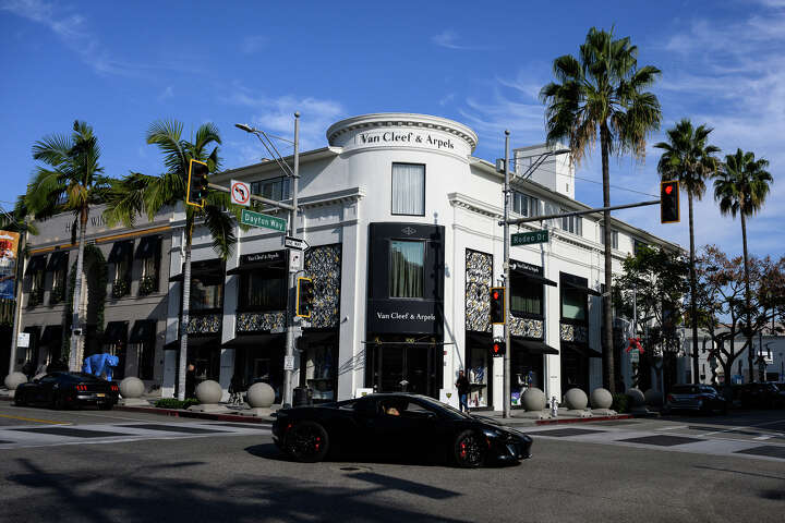 On Calif.’s famous Rodeo Drive, being an LA billionaire is not enough