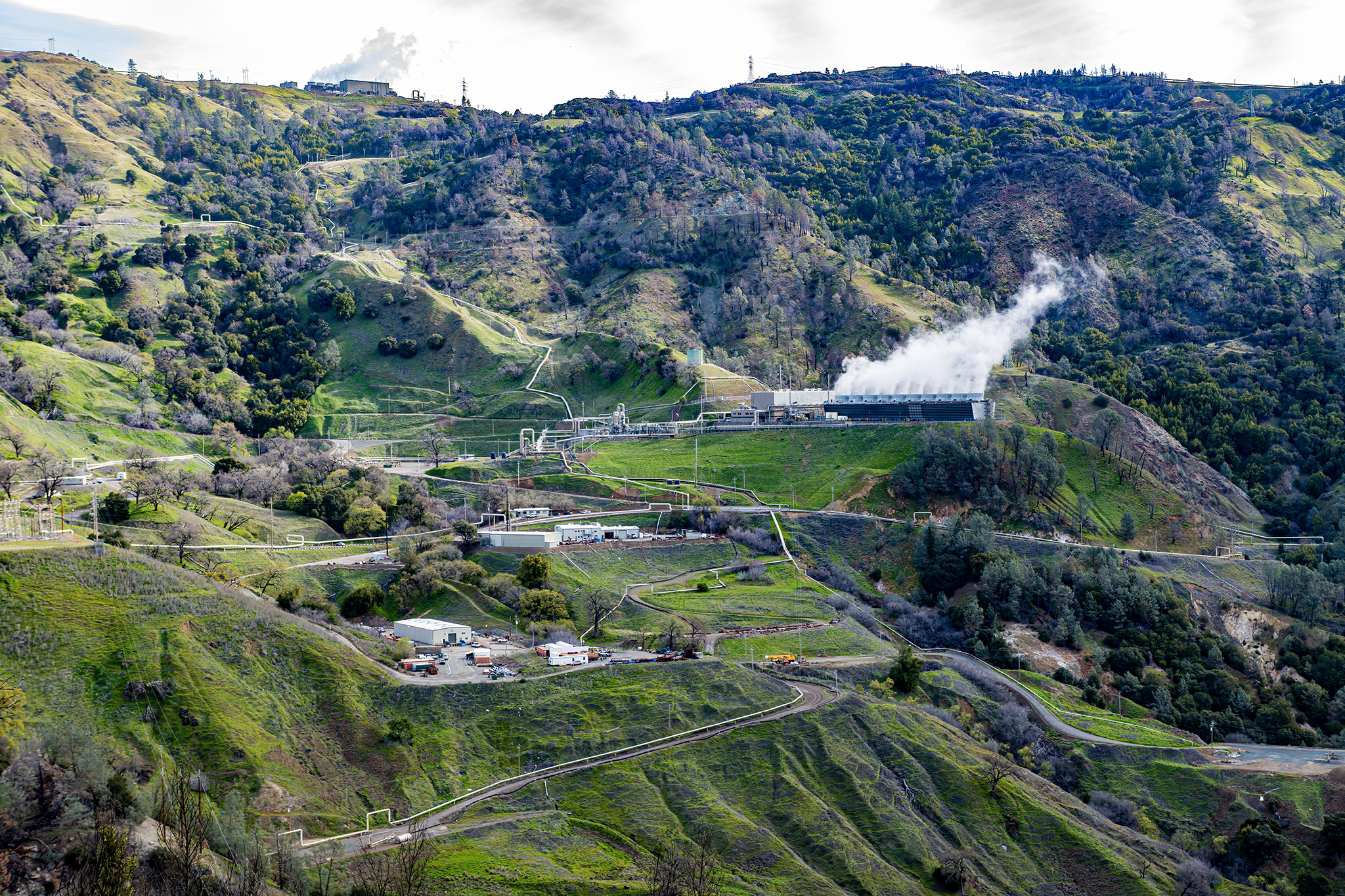 A cluster of 30 earthquakes hits Northern Calif. day after Sonoma 4.0 quake
