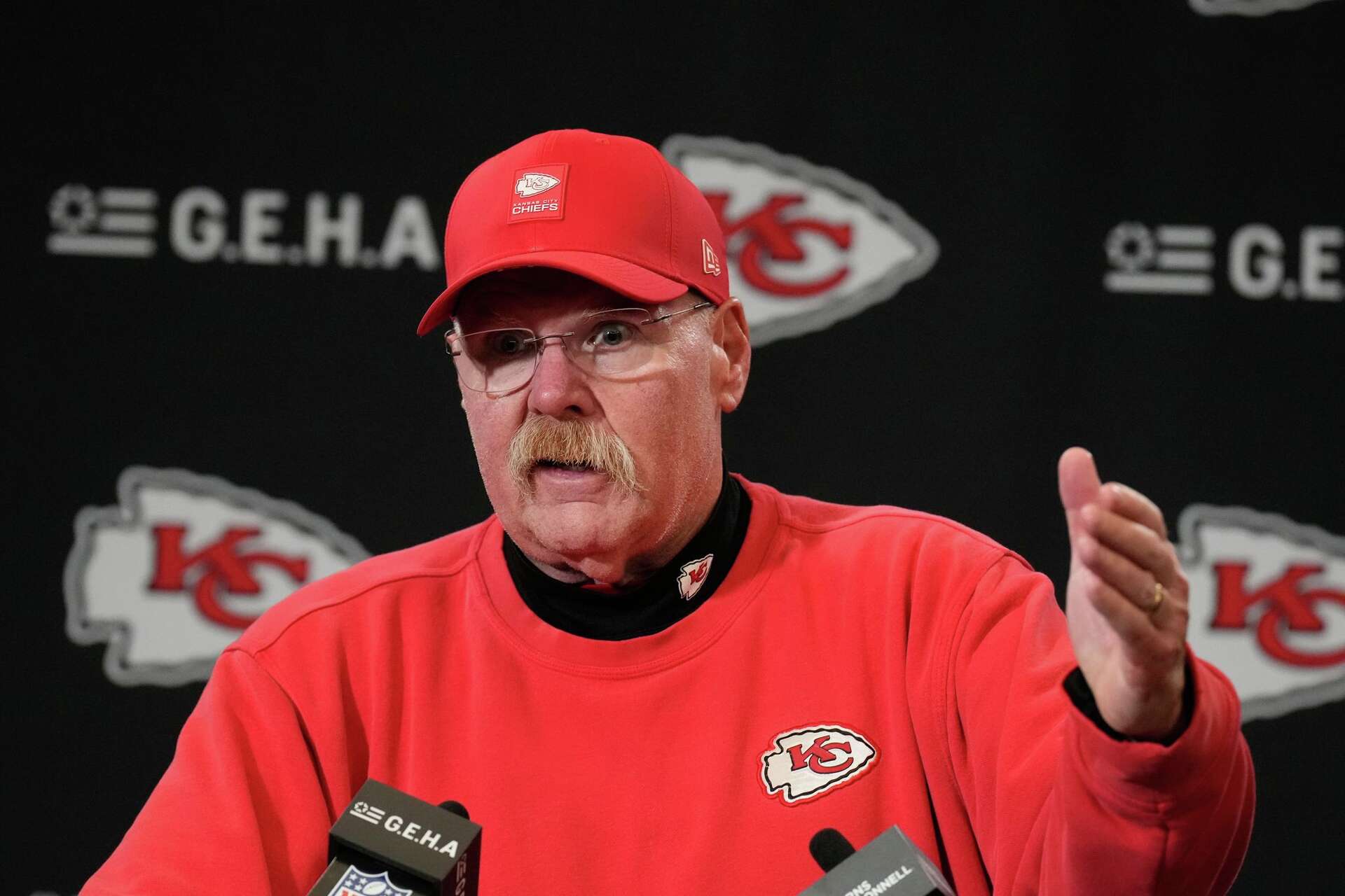 Chiefs face uncertain future as Patrick Mahomes has ACL surgery