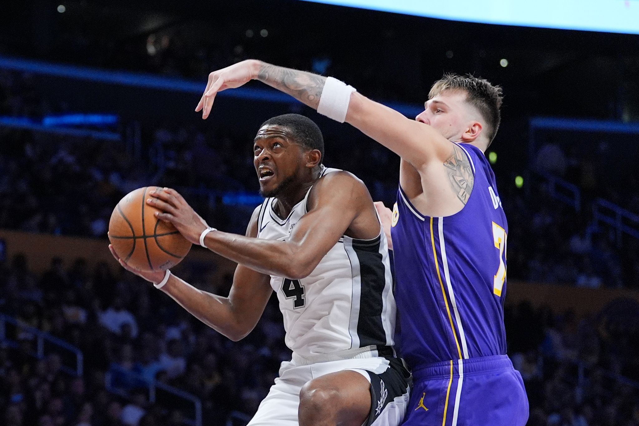 Spurs seek revenge on Lakers in NBA Cup group