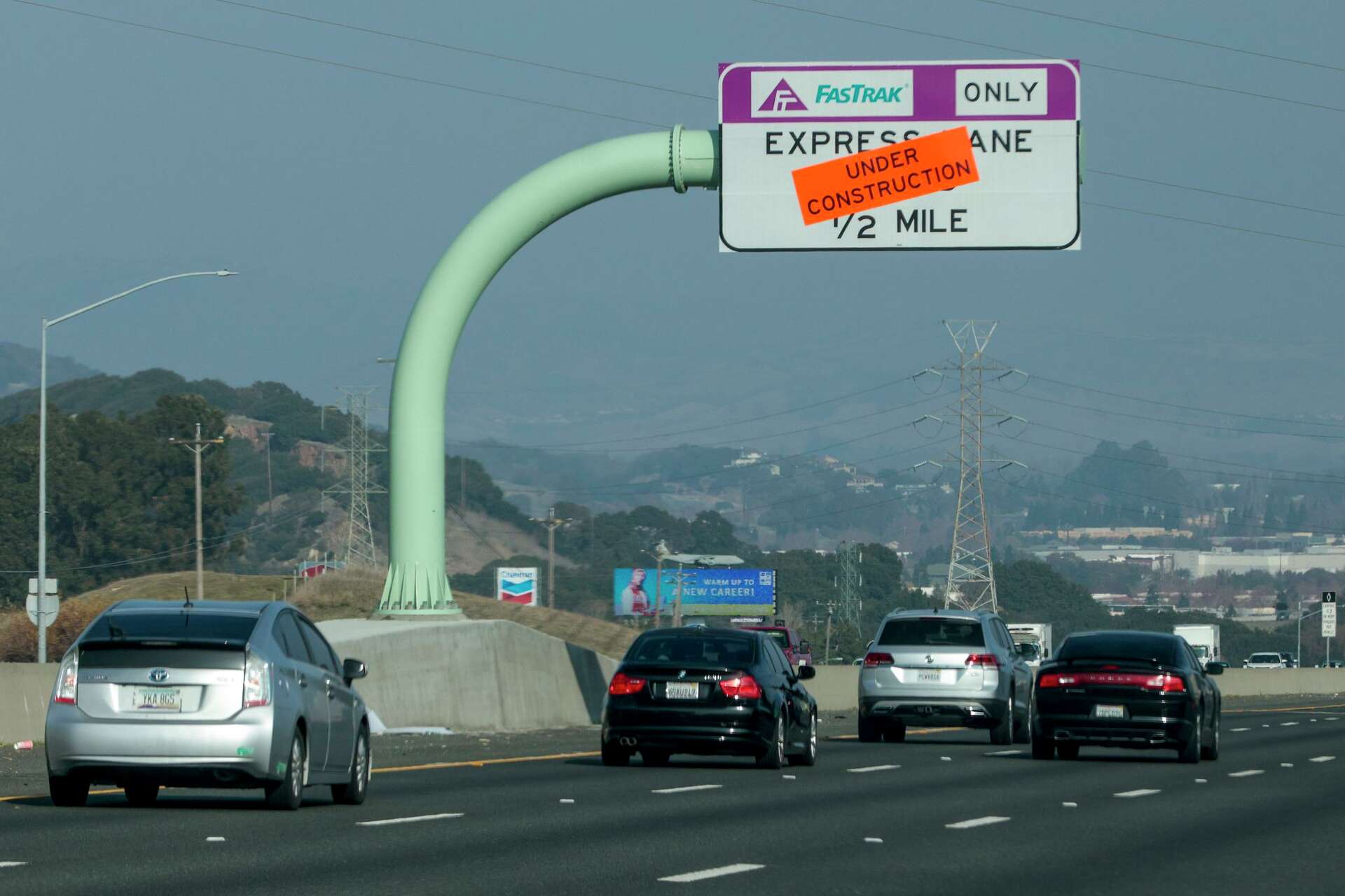 Bay Area toll lanes open on busy highway. How much drivers will pay