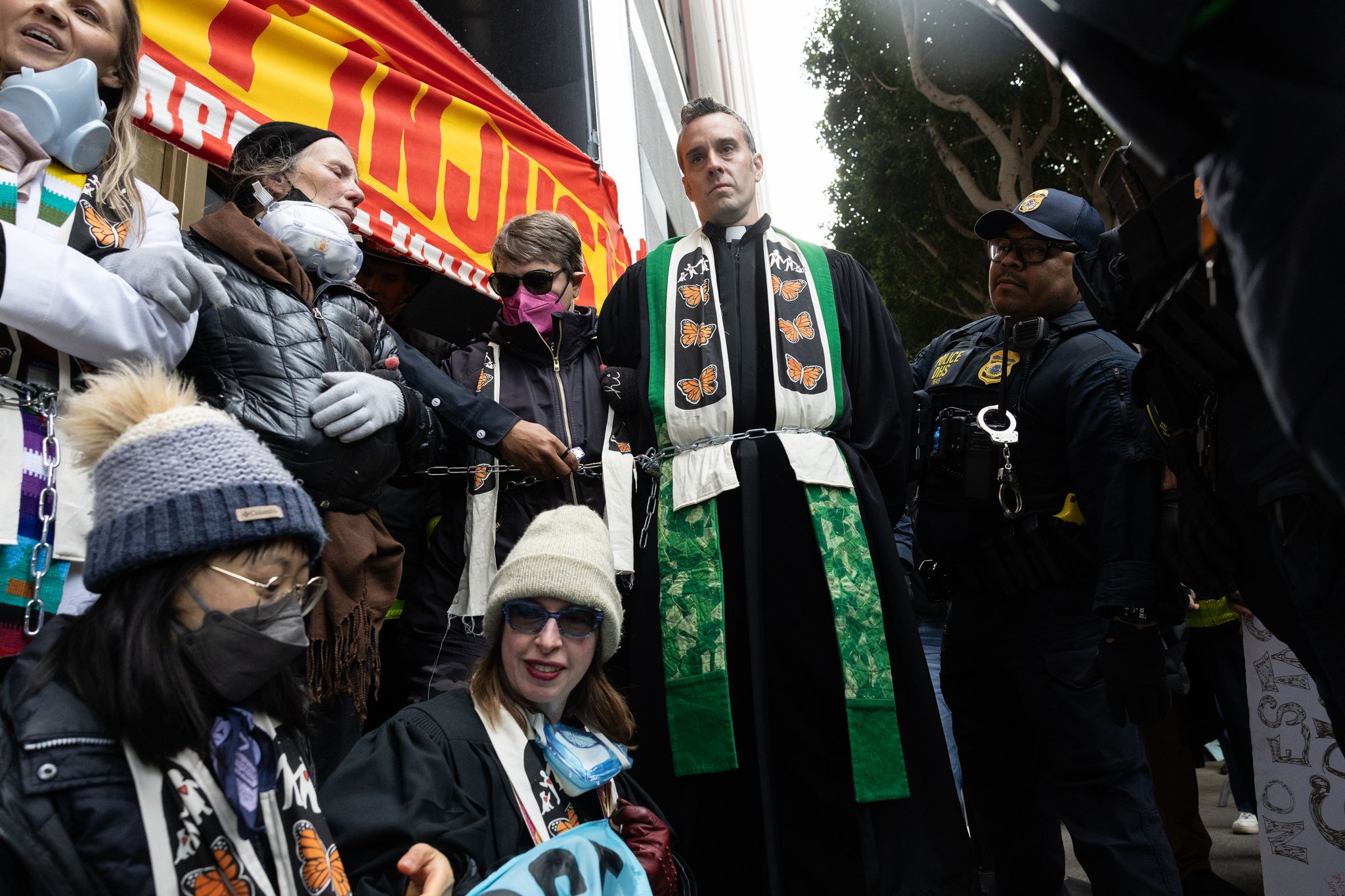 42 faith leaders arrested for shutting down S.F. ICE building