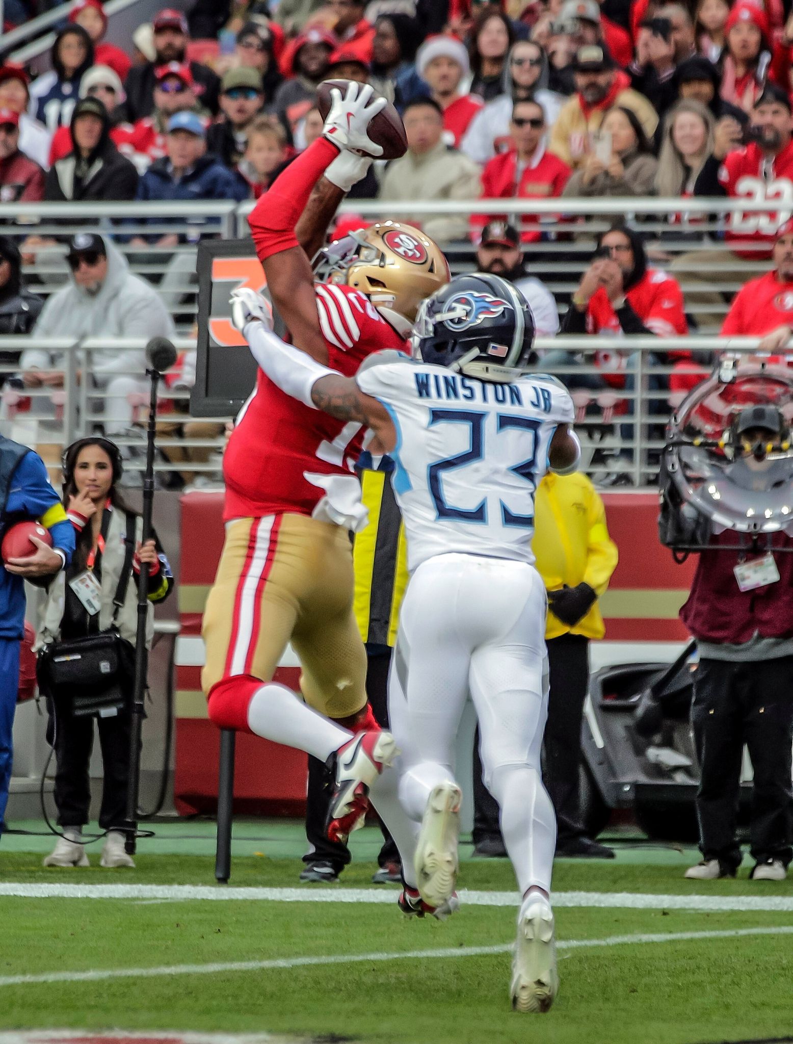 Titans' injury list grows longer with trio of safeties placed on