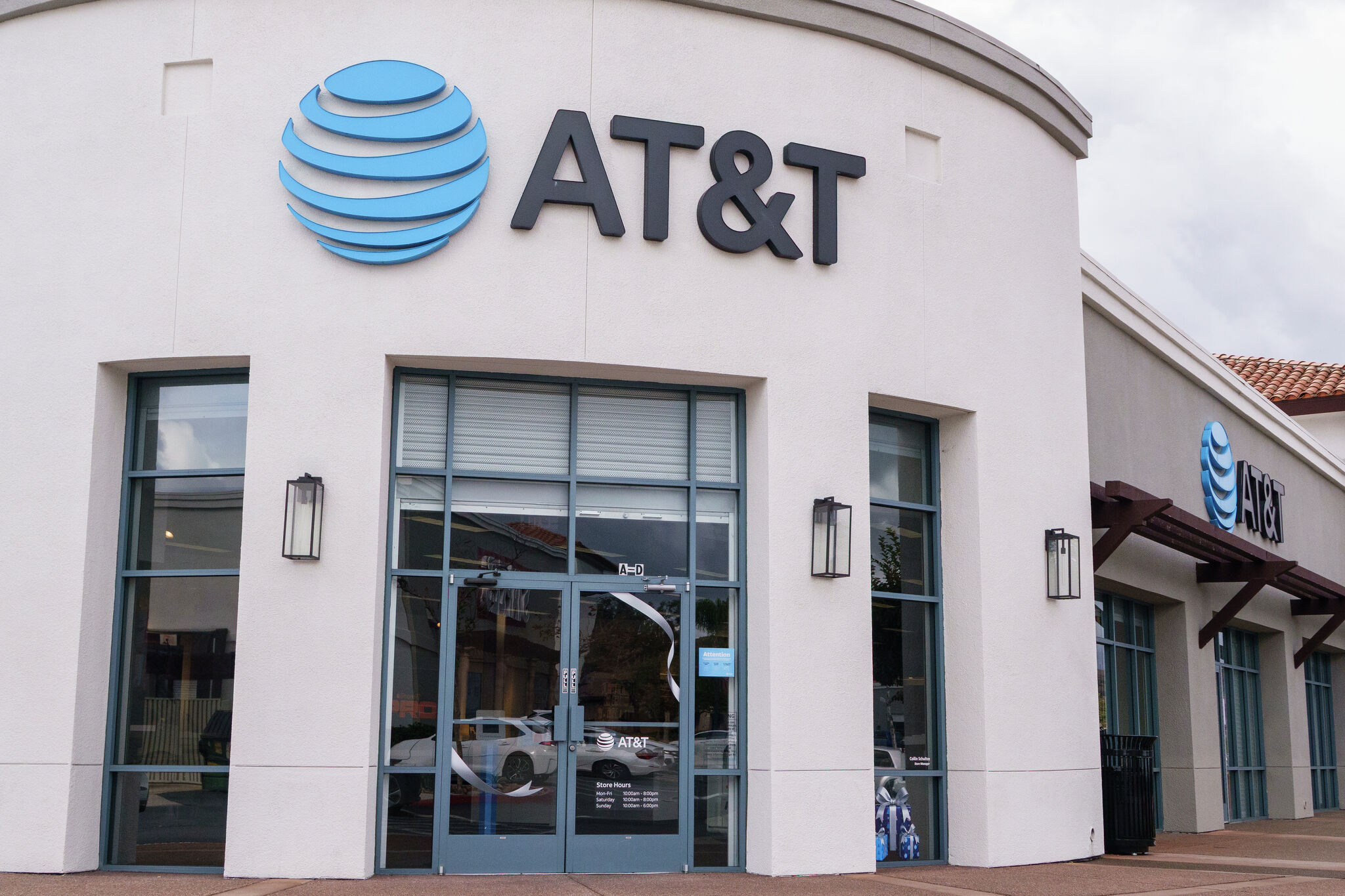 Last chance to claim up to $7,500 in AT&T settlement is Thursday