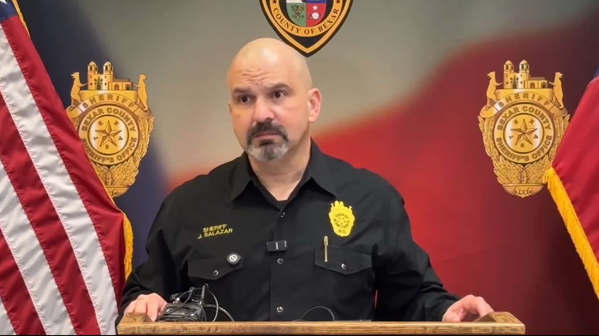 Sheriff: Man smuggled back to U.S. before deadly Texas shootout