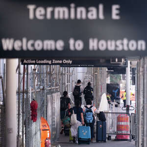 TSA screenings at IAH adjusted as staffing shortages, shutdown continue