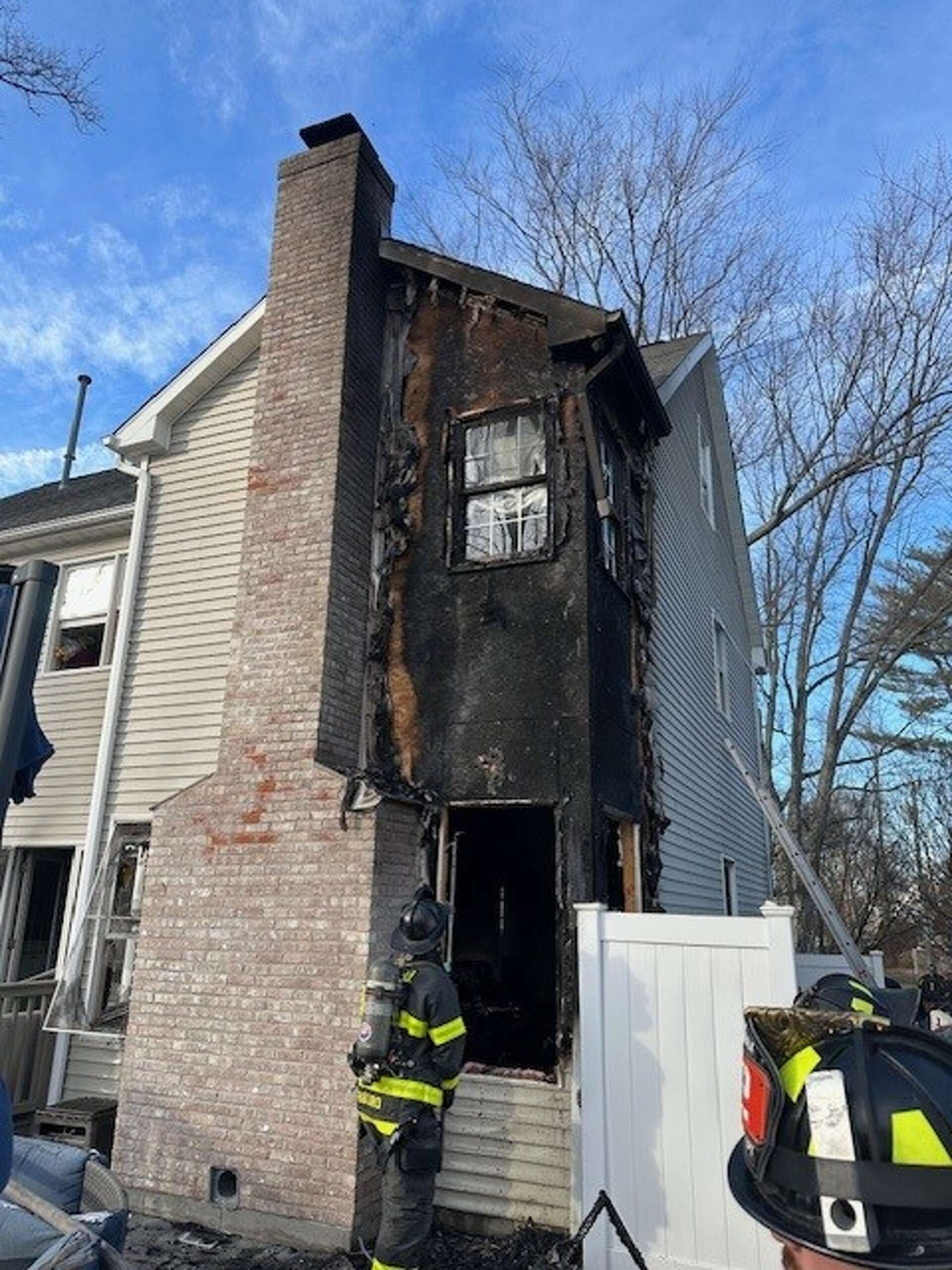 6 people displaced by house fire in Norwalk, official says