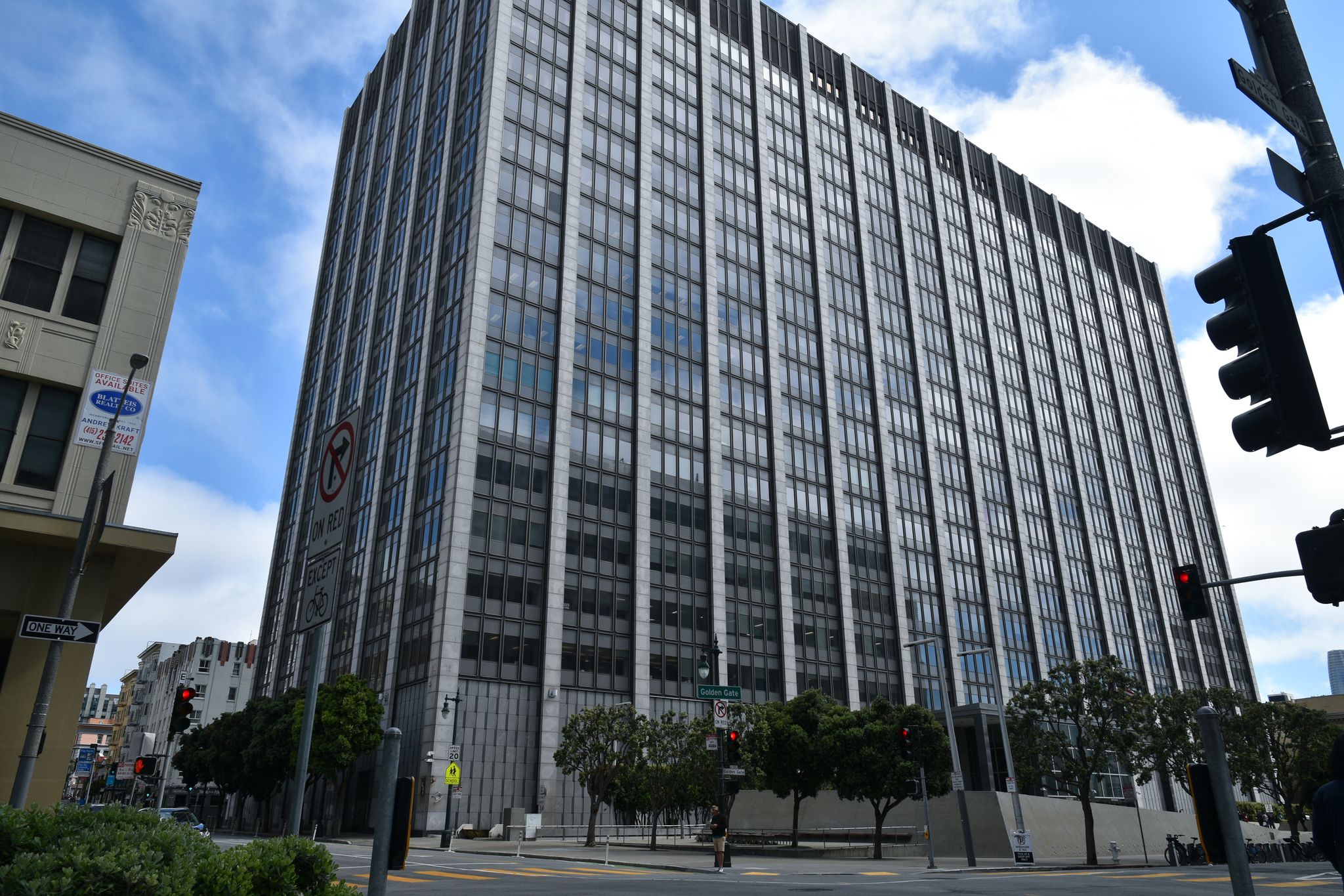Regional: Federal Court Halts Courthouse Immigration Arrests By Ice In ...