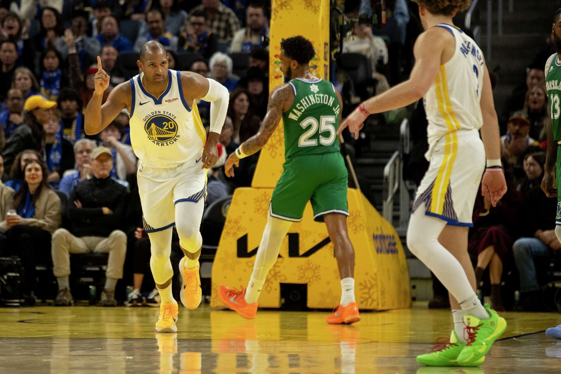 Good signs for Warriors Al Horford, De'Anthony Melton and rebounding