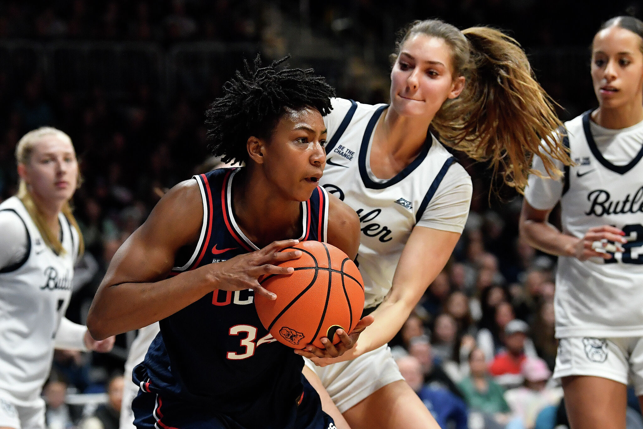 Former UConn women's basketball forward Ayanna Patterson reportedly transfers to Kentucky
