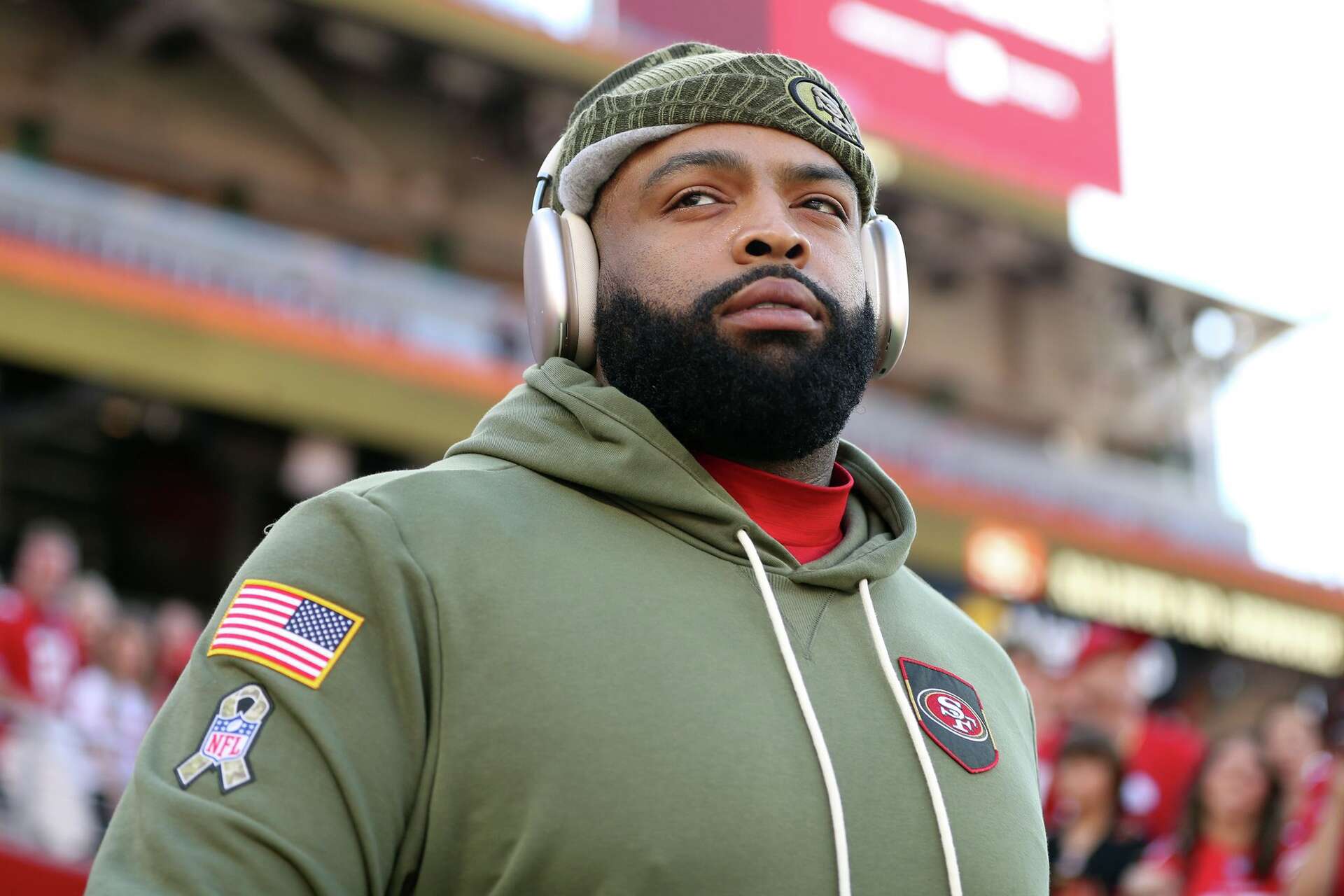 49ers, Trent Williams mired in contract dispute with March 11 deadline