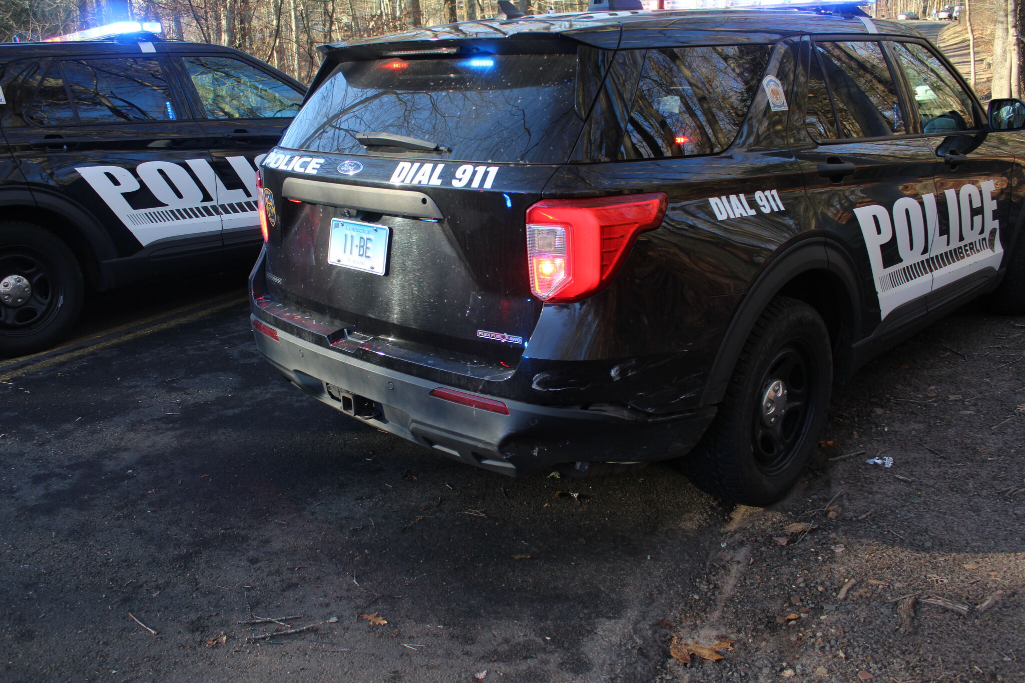 3 people injured in Berlin crash on Worthington Ridge, police say