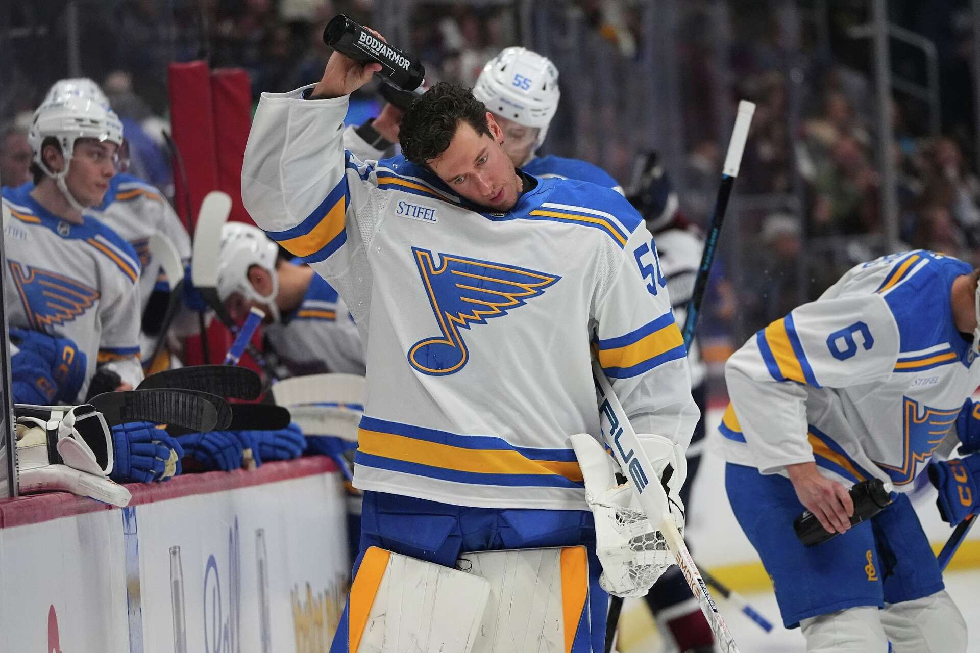 プレイボーイ　ネルマクアンドリュー 579-907 | Commodore Media Console | Key Biscayne| Lexington Furniture