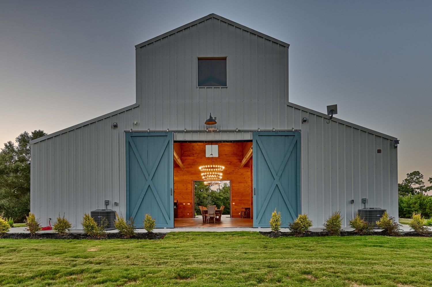 chron.com - Allyson Ackerman - $8.5M Texas ranch trades power lines for party barns