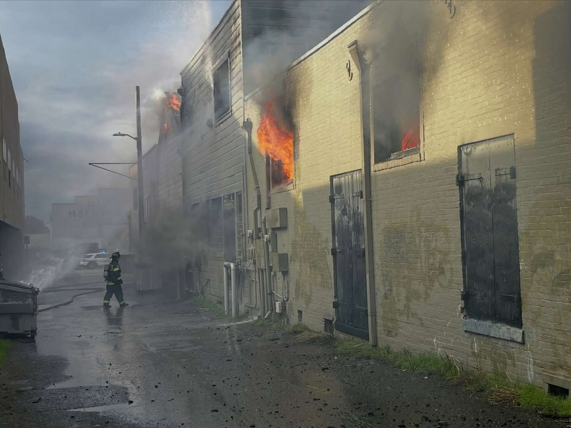 Downtown Arcata fire damages buildings, ruptures gas line