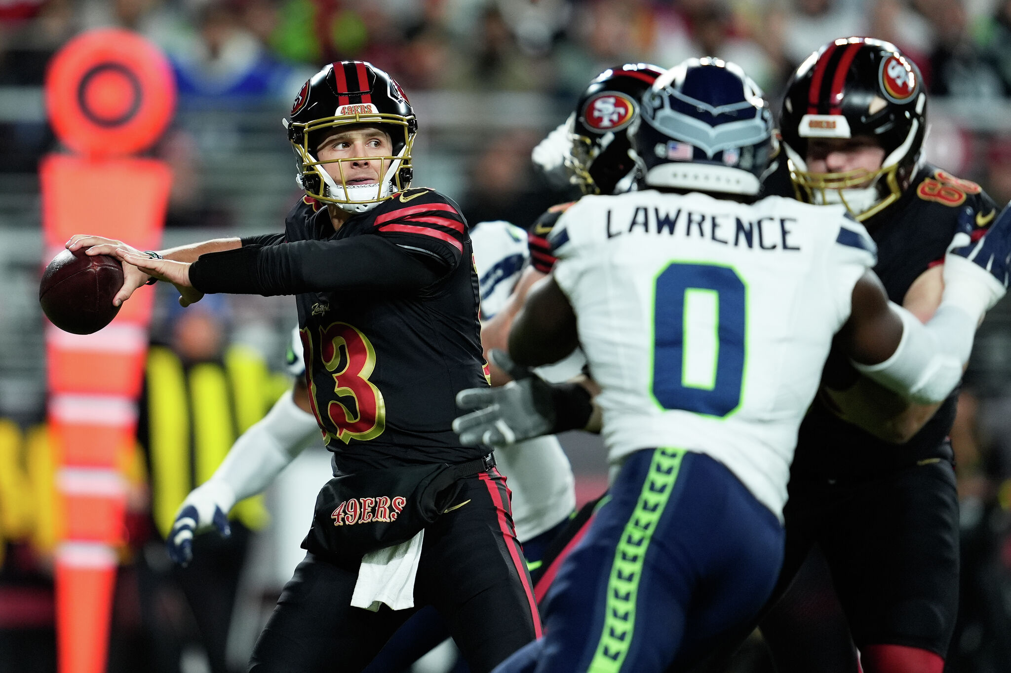 The 49ers’ new black jerseys appear to have one major problem