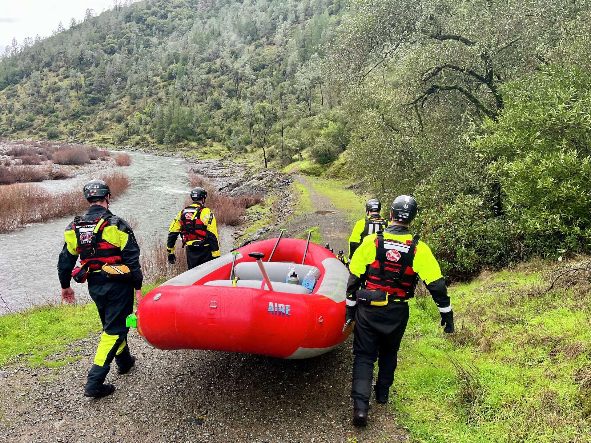 Crews search for missing hiker near Placer County trail