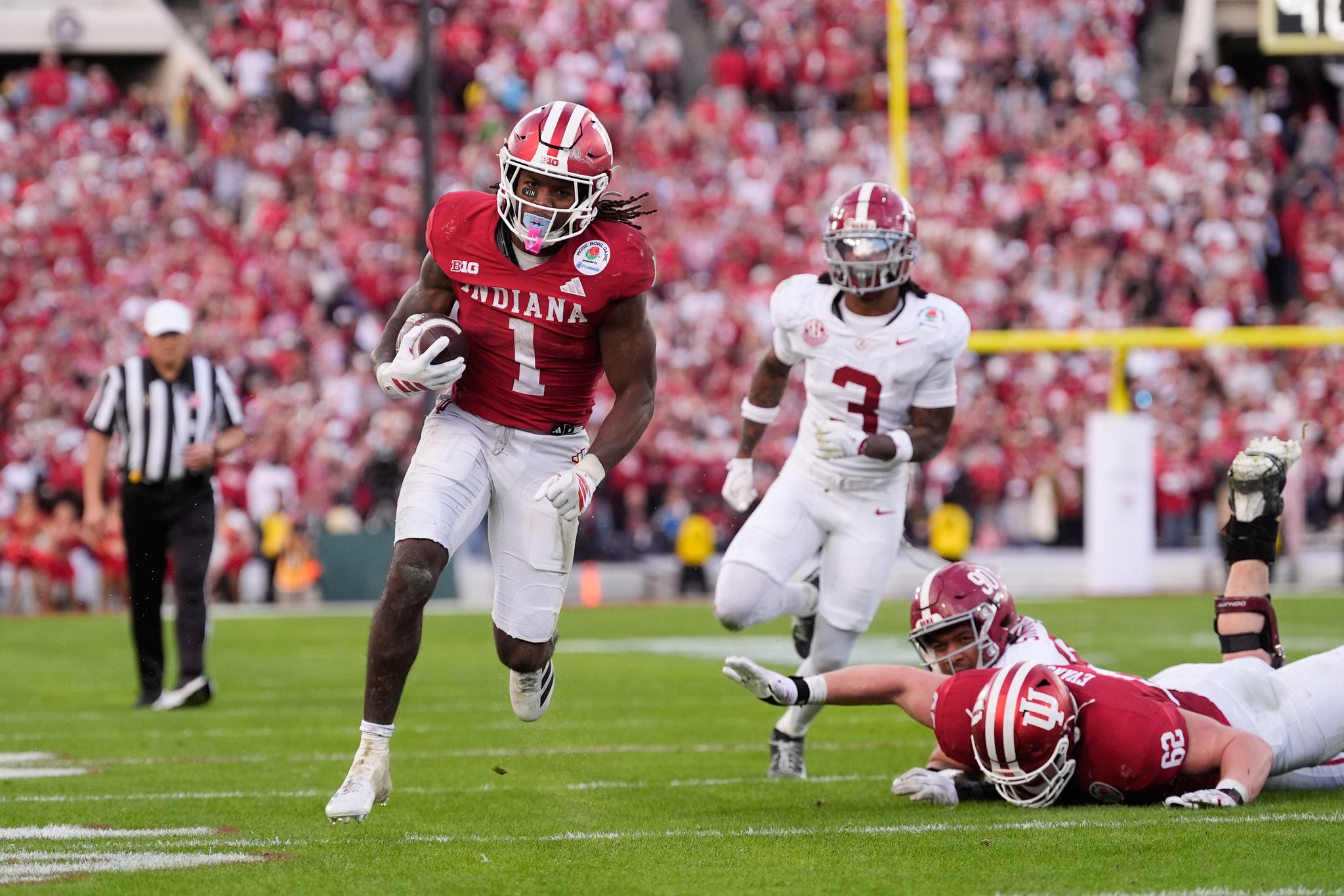 Indiana Strong Strong ground games propel No. 1 Indiana and No. 5 Oregon to CFP ...