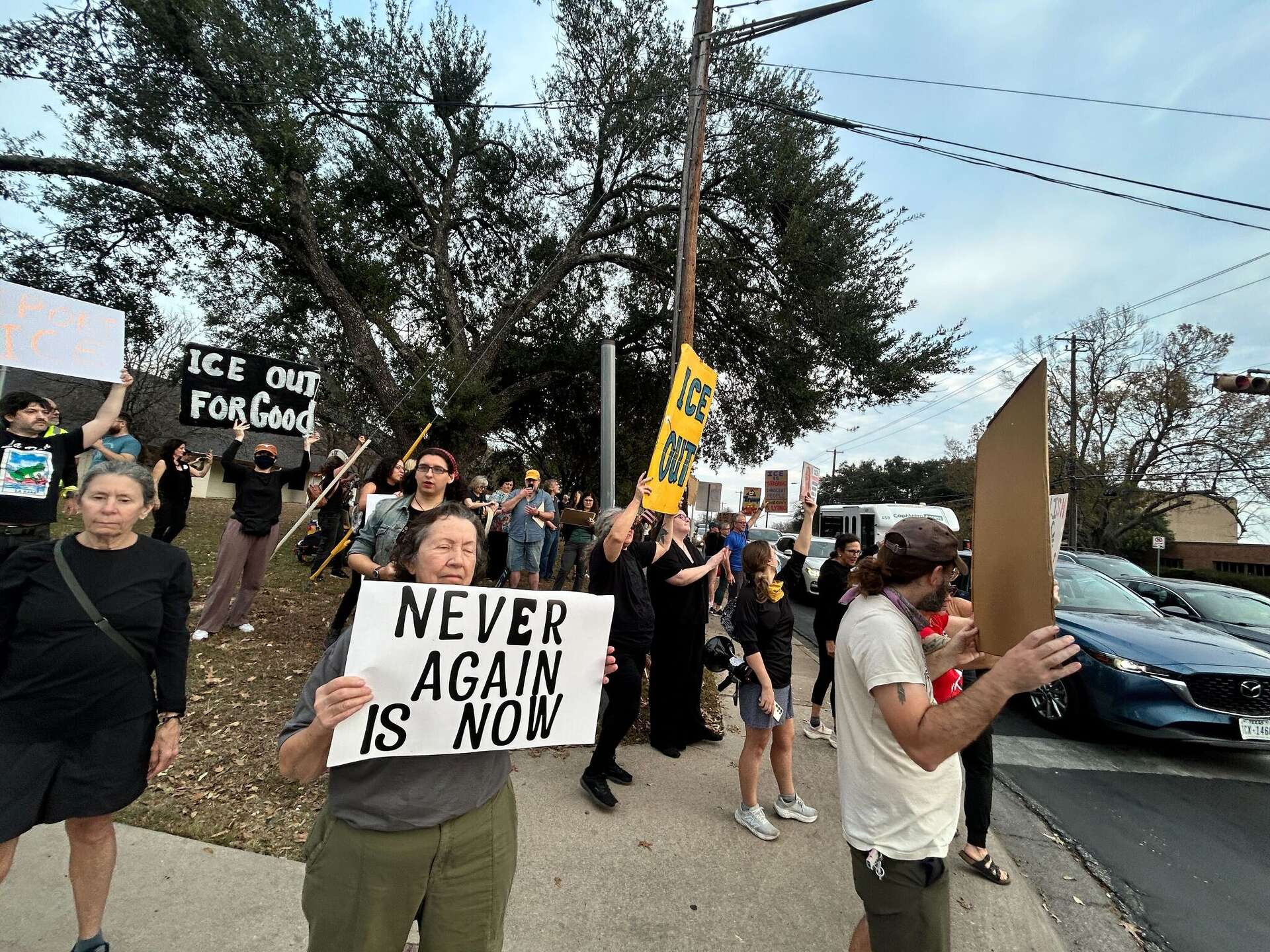 Recap: Austin-area protests after ICE shooting in Minneapolis