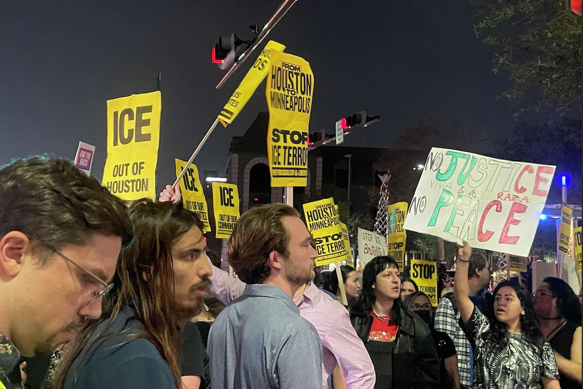 On Thursday night, Houstonians gathered to protest 37-year-old Minneapolis woman Renee Nicole Macklin Good's death at the hands of an ICE agent. 