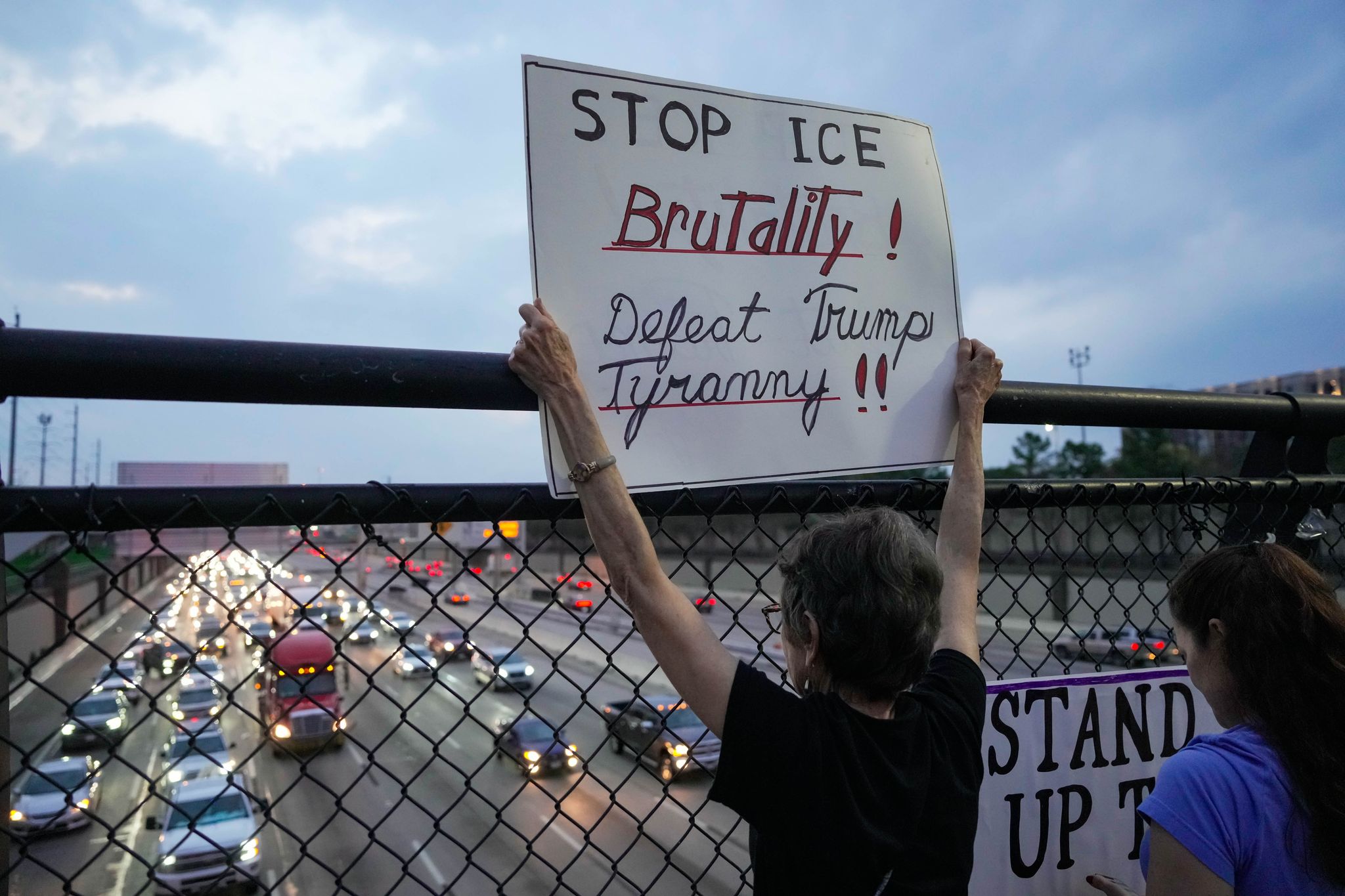 Houston Ice Riots Houston protesters rally for second day over deadly ICE shooting