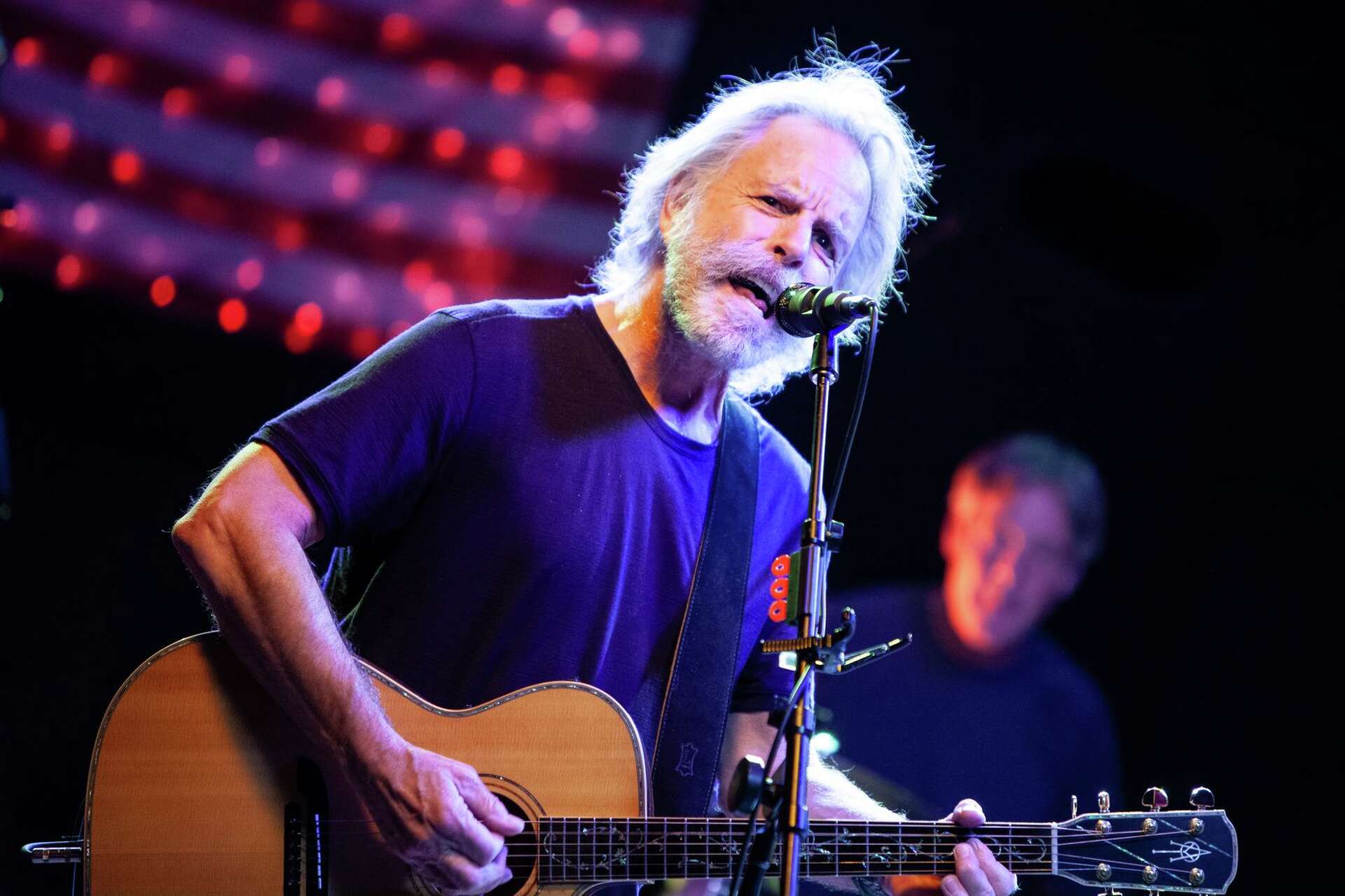 Bob Weir, Grateful Dead co-founder and guitarist, dies at 78