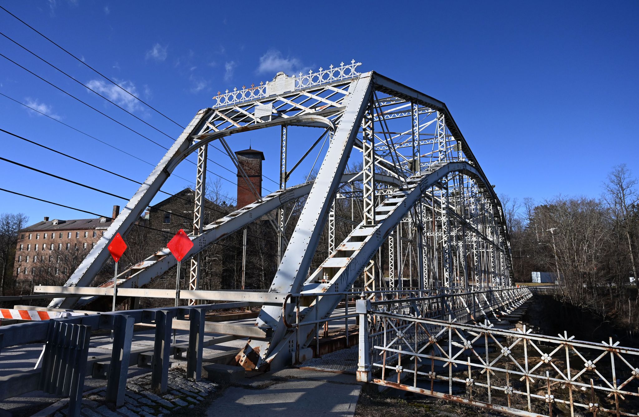 Bridge Reroute Bridge closures would reroute fire trucks in Columbia County