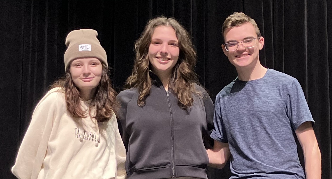 Dow High's RenFair brings Wonderland to Center for the Arts