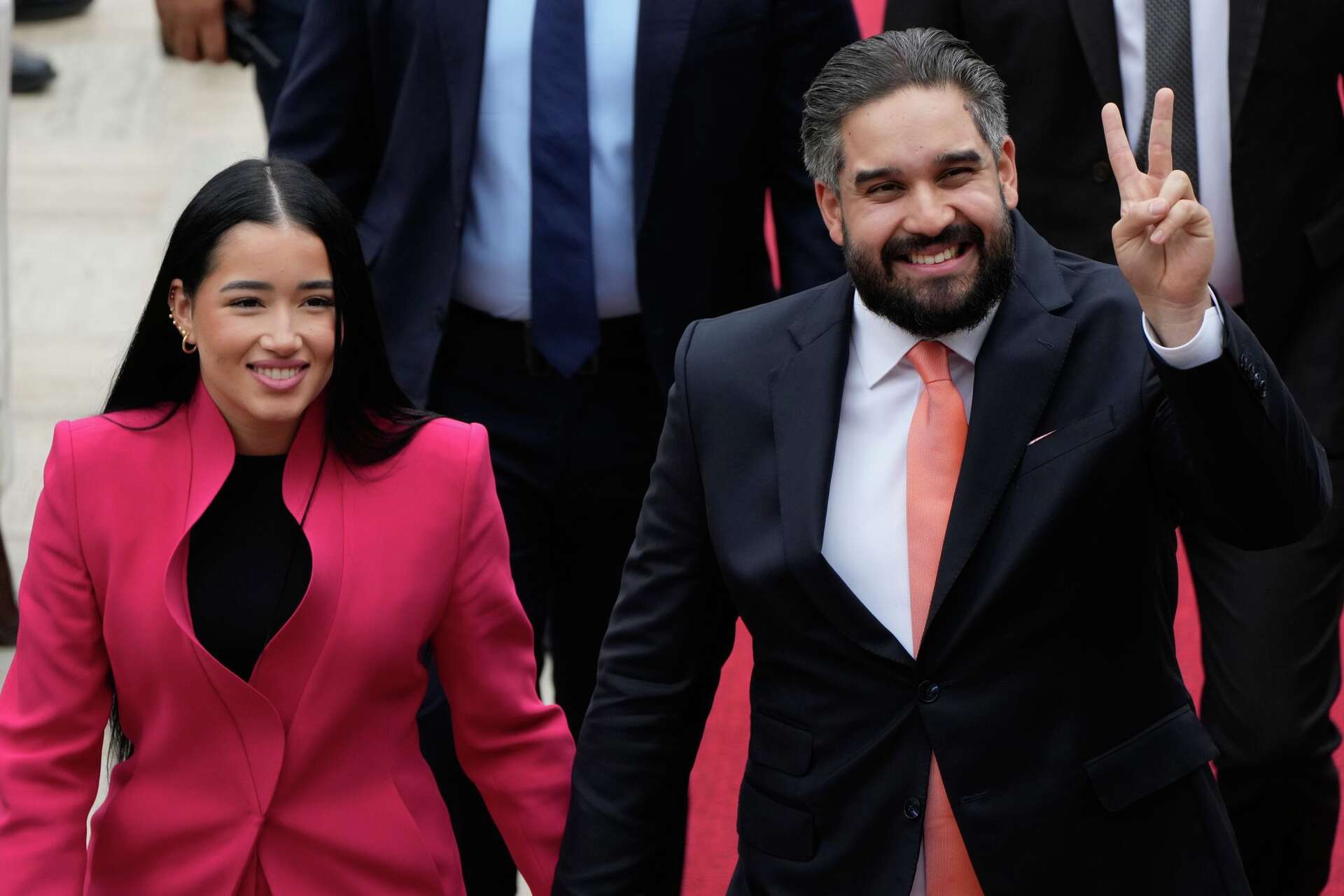 Photos Show Venezuela Caught Between Machado s Diplomacy And Rodr guez photos-show-venezuela-caught-between-machado-s-diplomacy-and-rodr-guez