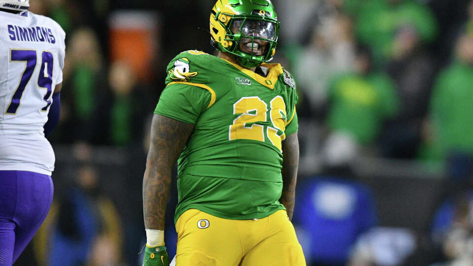 Oregon's Ashton Porter is signing with UH in the transfer portal.