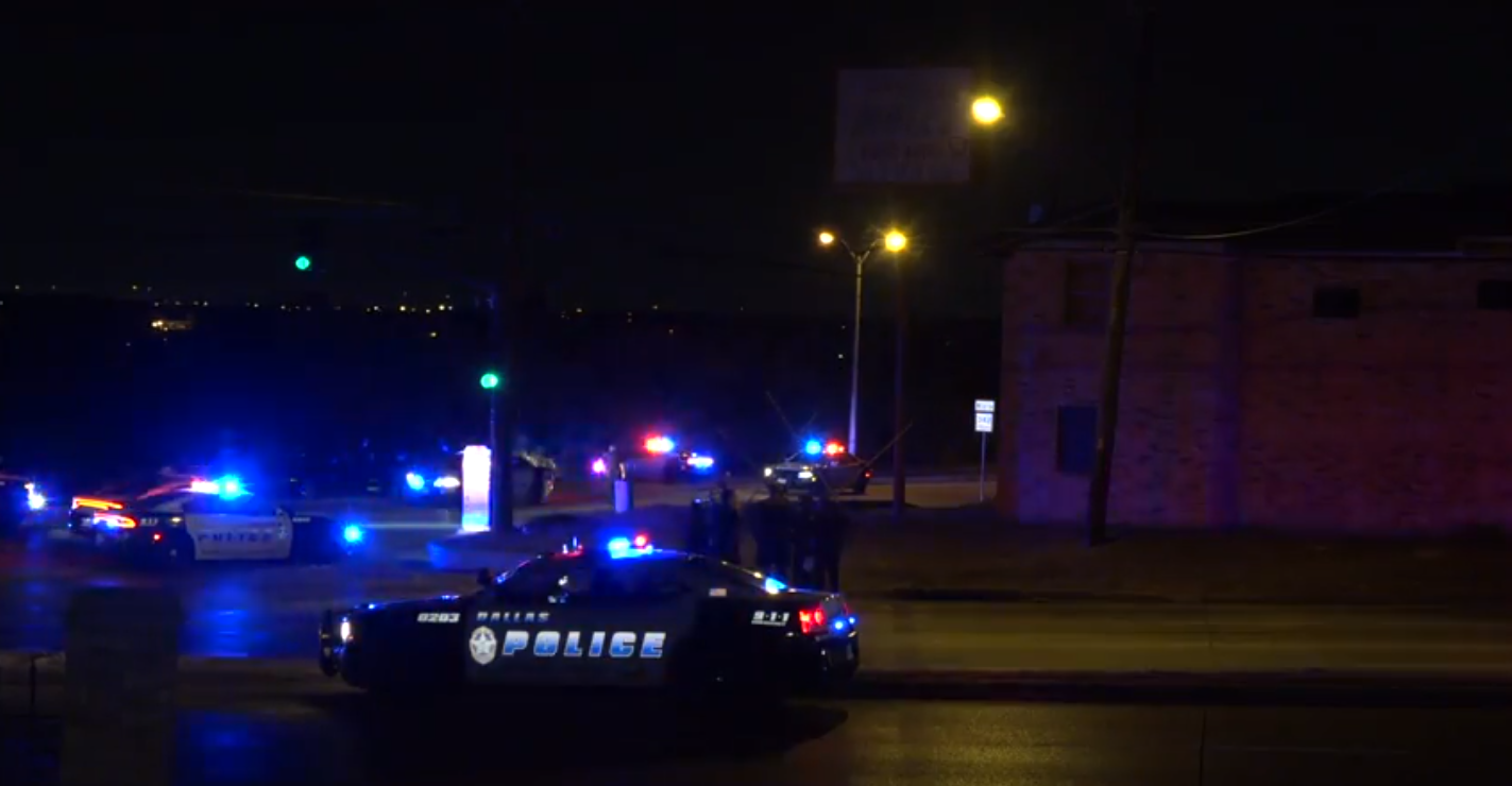 Dallas police identify 4 officers who shot at gun-wielding man, killing him