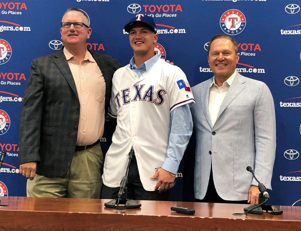 How Rangers went from 100-loss team to World Series