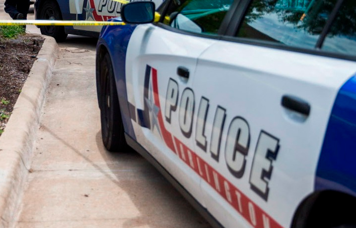 Police: Man killed early Thursday in Arlington shooting