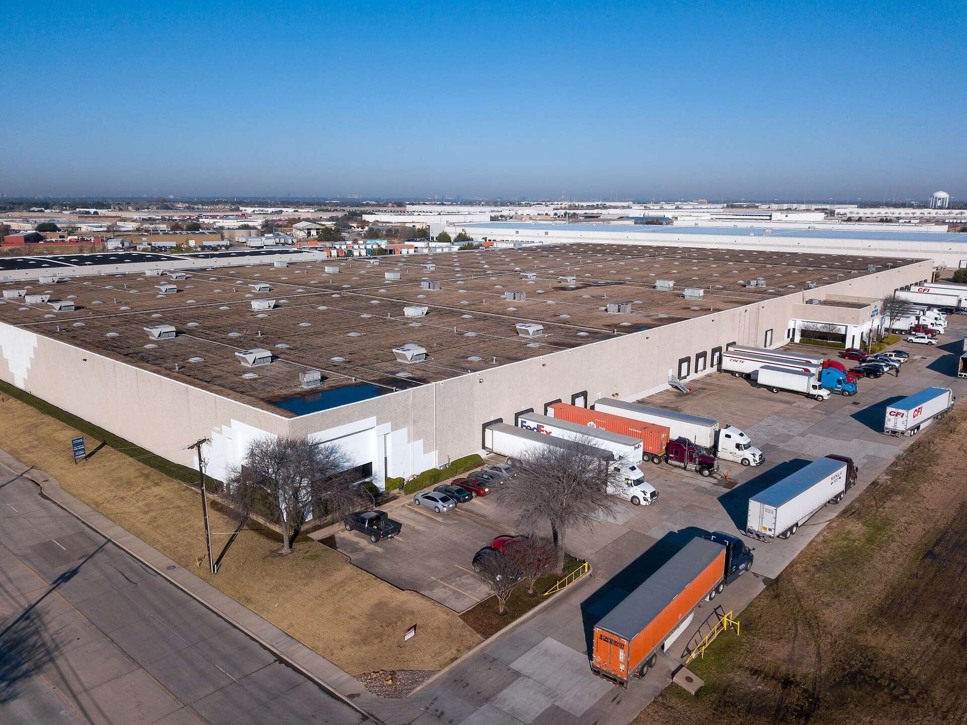 Amazon's at it again - this time with a warehouse in Far East Dallas