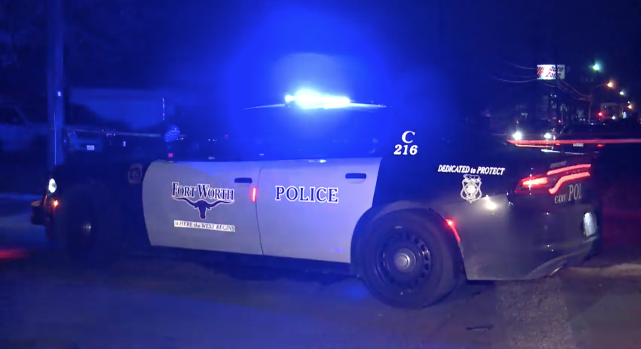 Driver found fatally shot after crash in Fort Worth