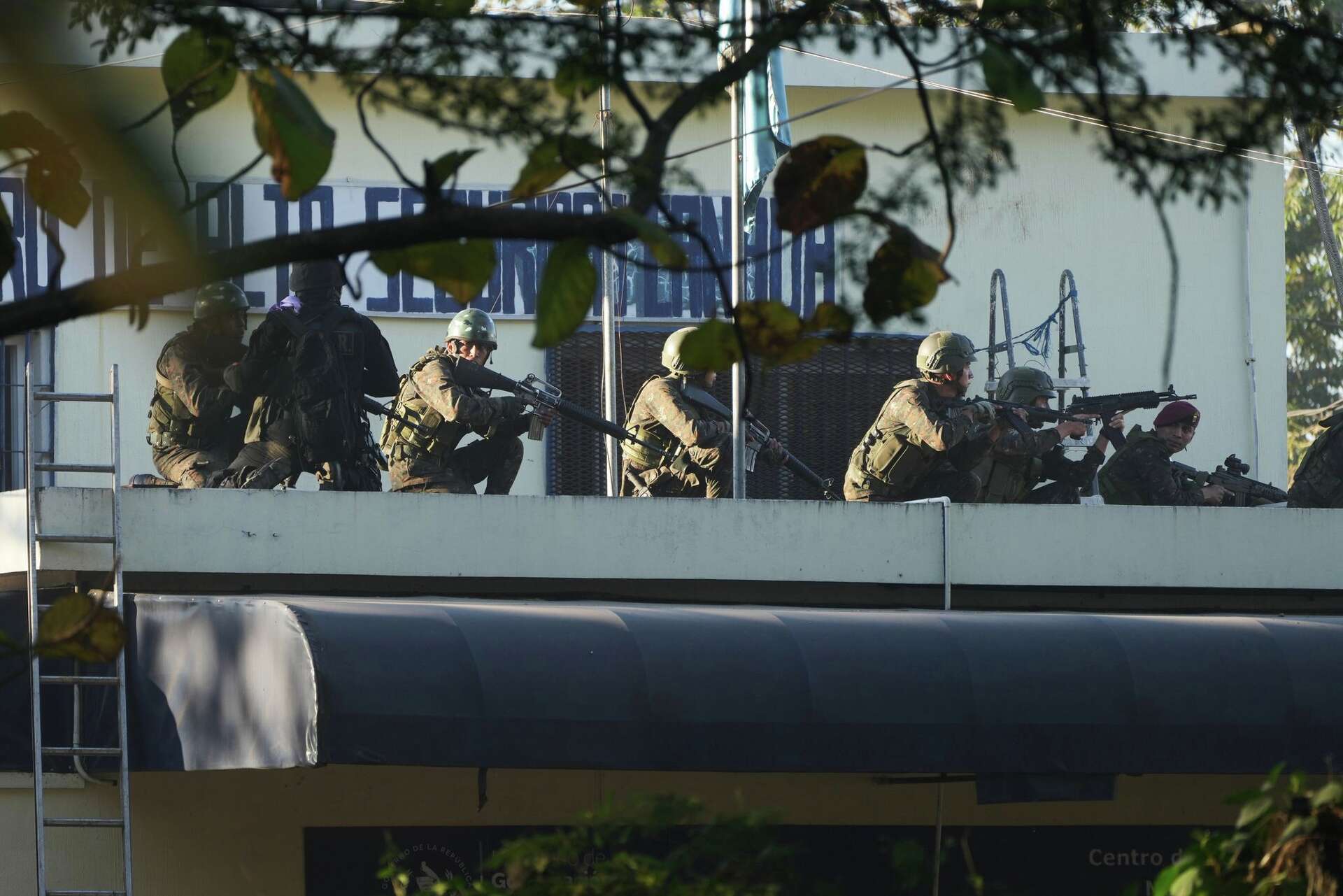 Guatemala declares state of siege after gang violence kills 7 police  officers