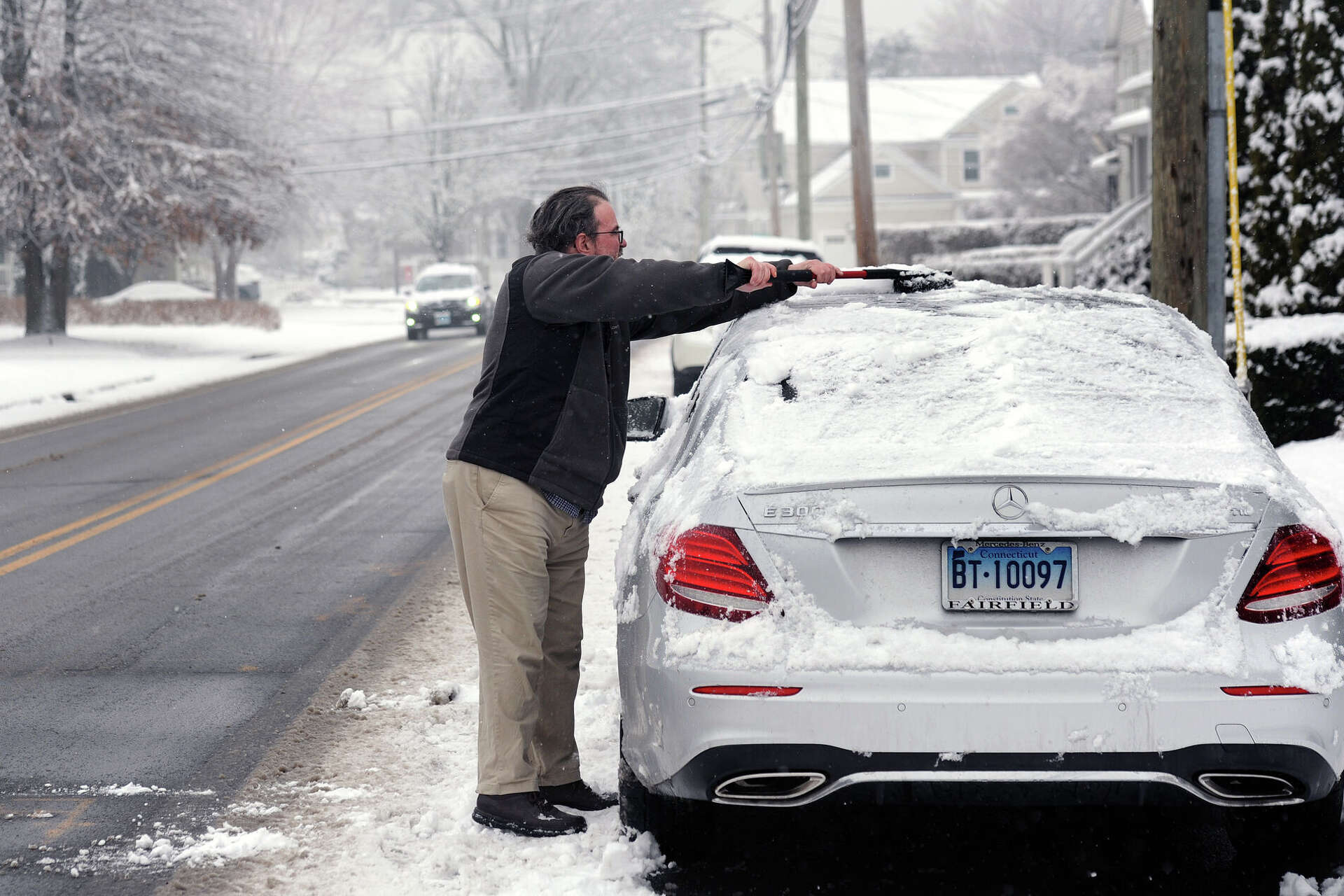 Winter storm warning issued as CT braces for massive weekend snowstorm
