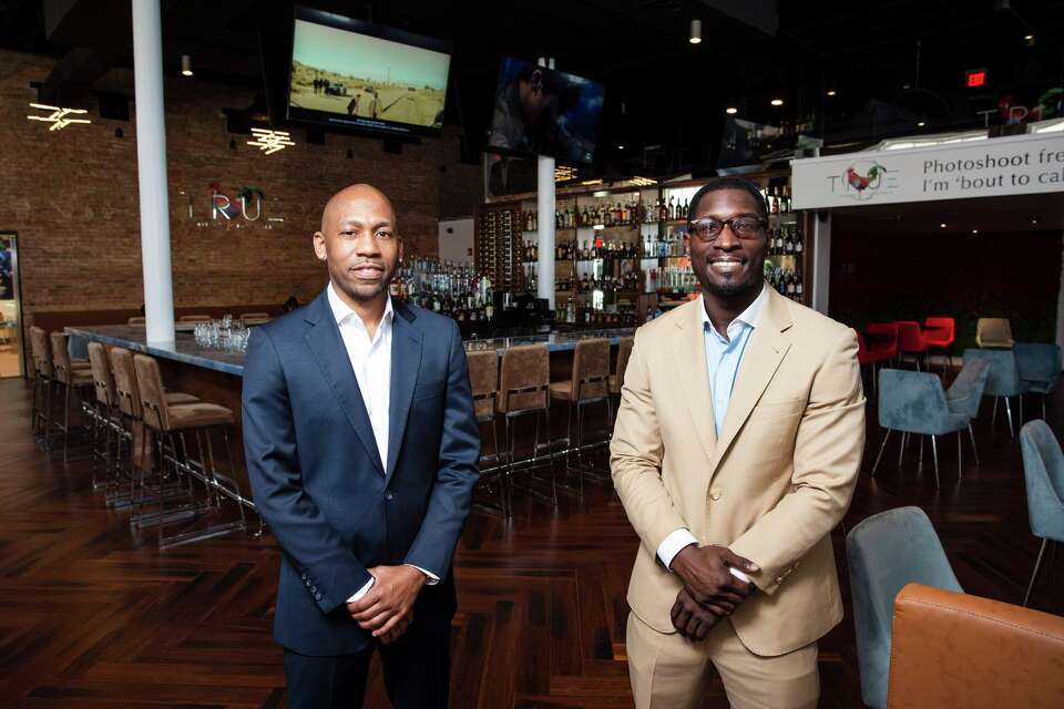 true kitchen and cocktails dress code True Kitchen and Koc Dallas Dress Code