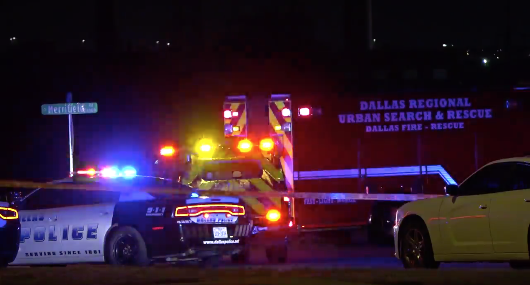 2 die in crash in southwestern Dallas, police say