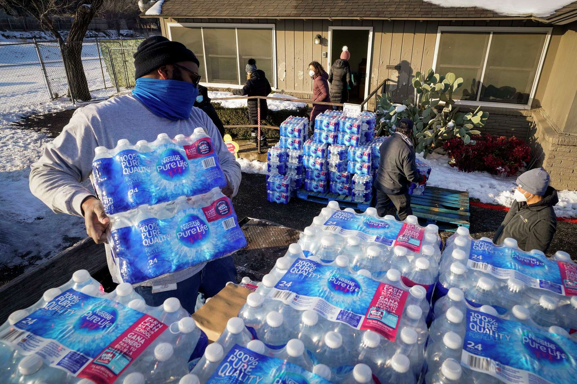 Biden signs major disaster declaration for 77 Texas counties, plans to ...