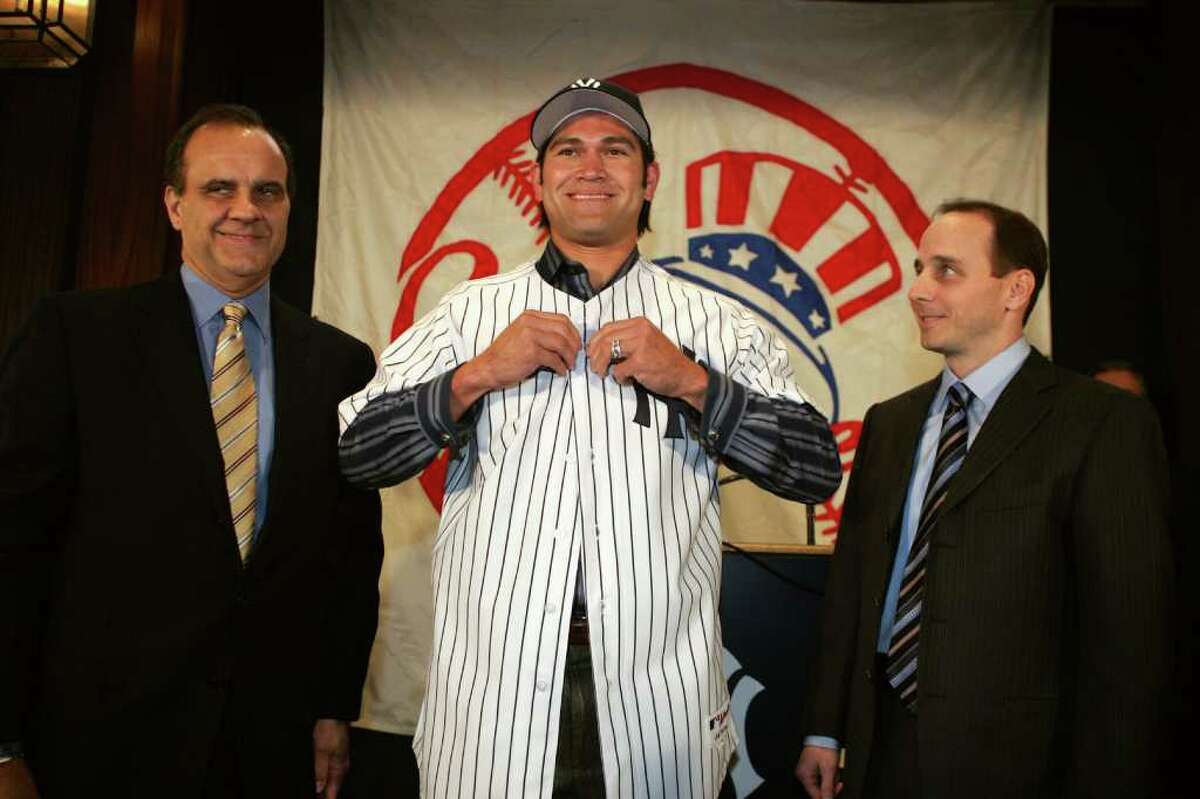 Johnny Damon Outfielder who won a World Series with both the Yankees and the Red SoxEndorsement: "I'm a Trump fan ever since I met him seven or eight years ago. Everything he does, he does first-class — his hotels, his businesses, his golf courses. The issues all the other politicians failed to discuss, (Trump) is bringing us up to speed."